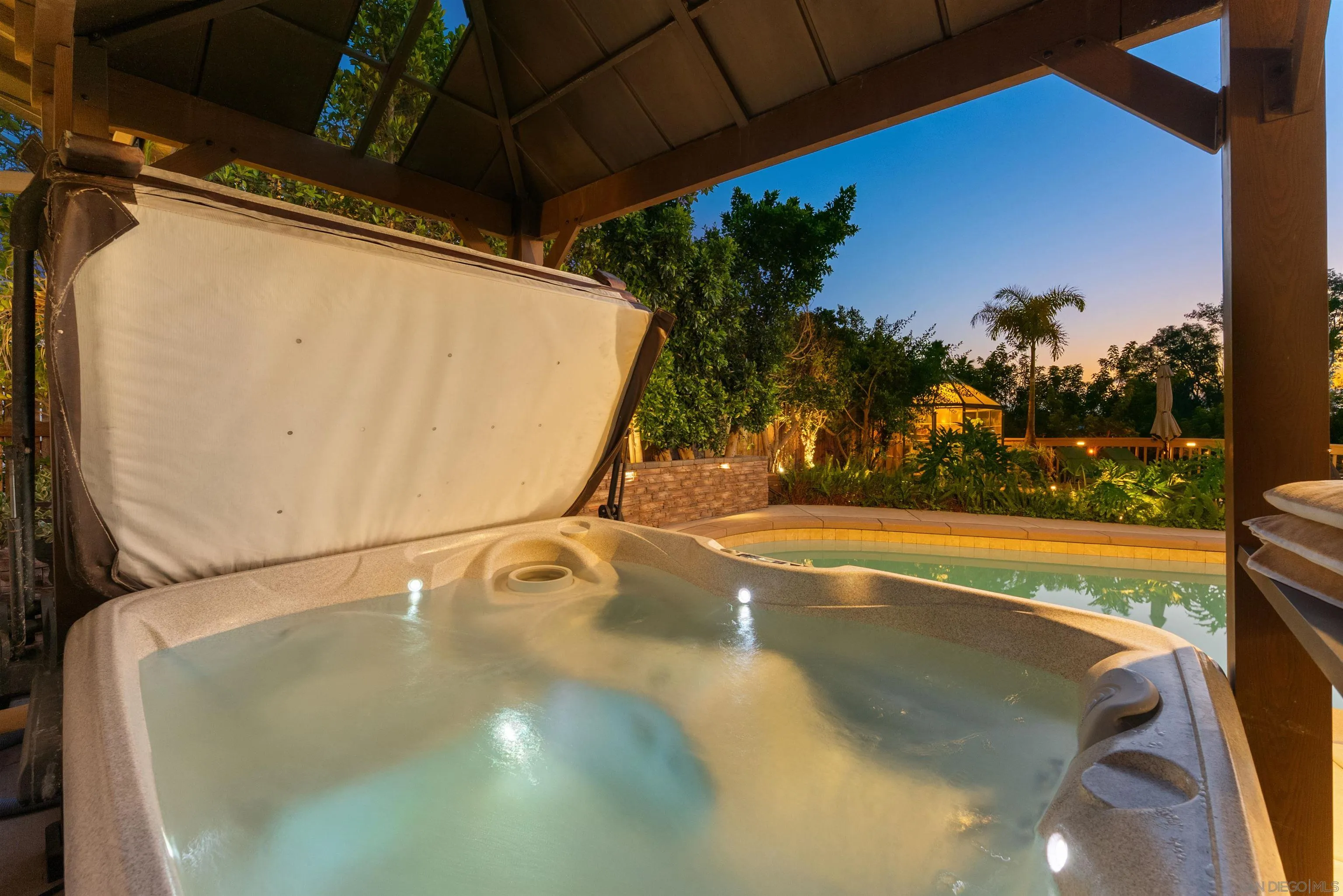 https://cdn.realtyfeed.com/cdn/127/260013882/6a243e784f92e2ab4bbad239c80b706a.webp