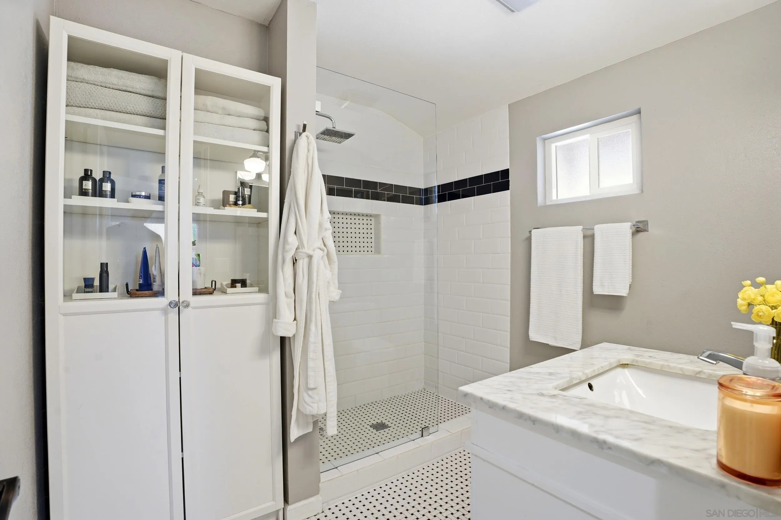 https://cdn.realtyfeed.com/cdn/127/260013882/fecb48c4f97a7196ba990b13698423df.webp