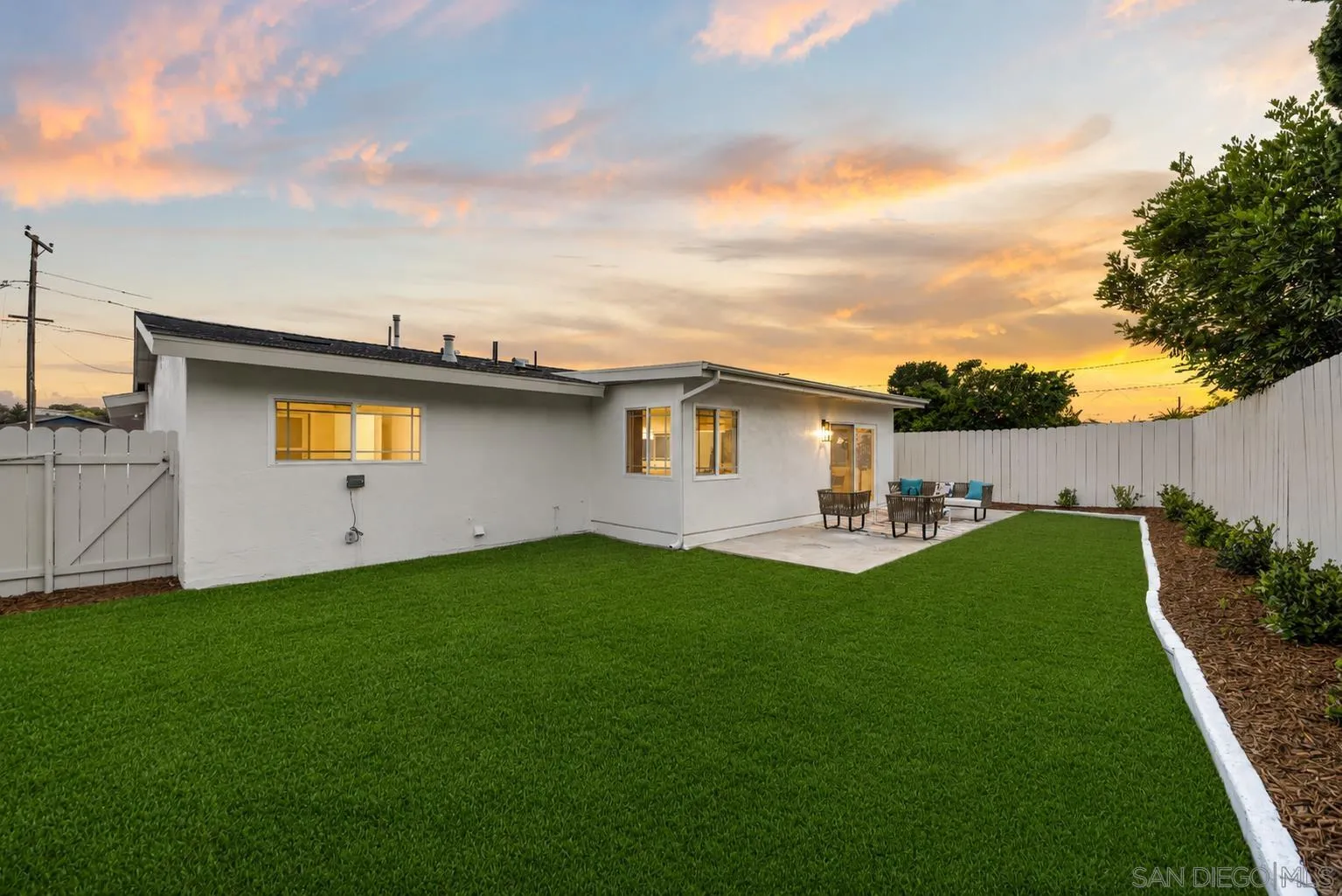 https://cdn.realtyfeed.com/cdn/127/260013883/ad8f44189e0bdd2d79ce82c2014e6aa5.webp