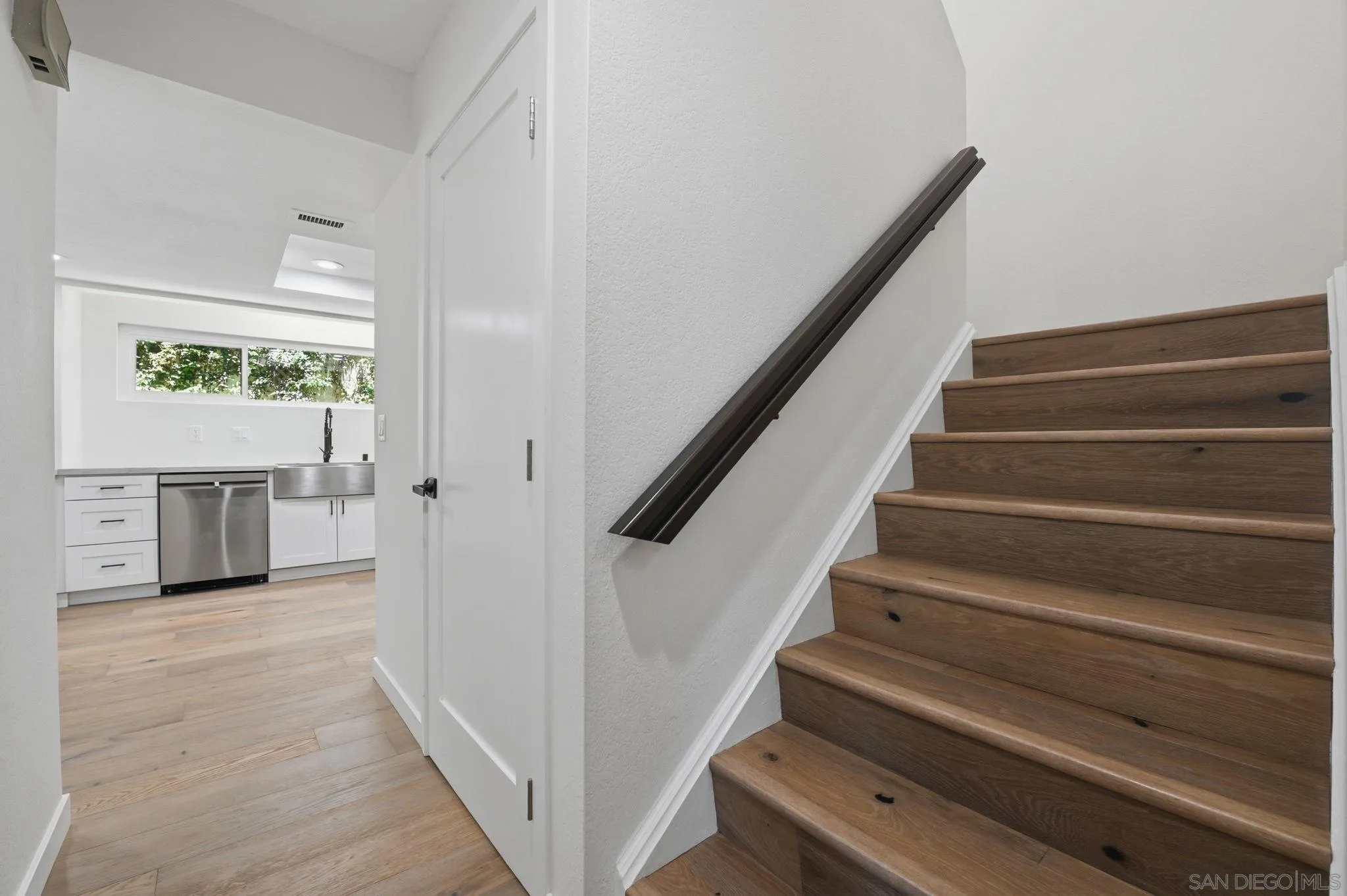 Photo #11: 260013884 Listing: Photo #11