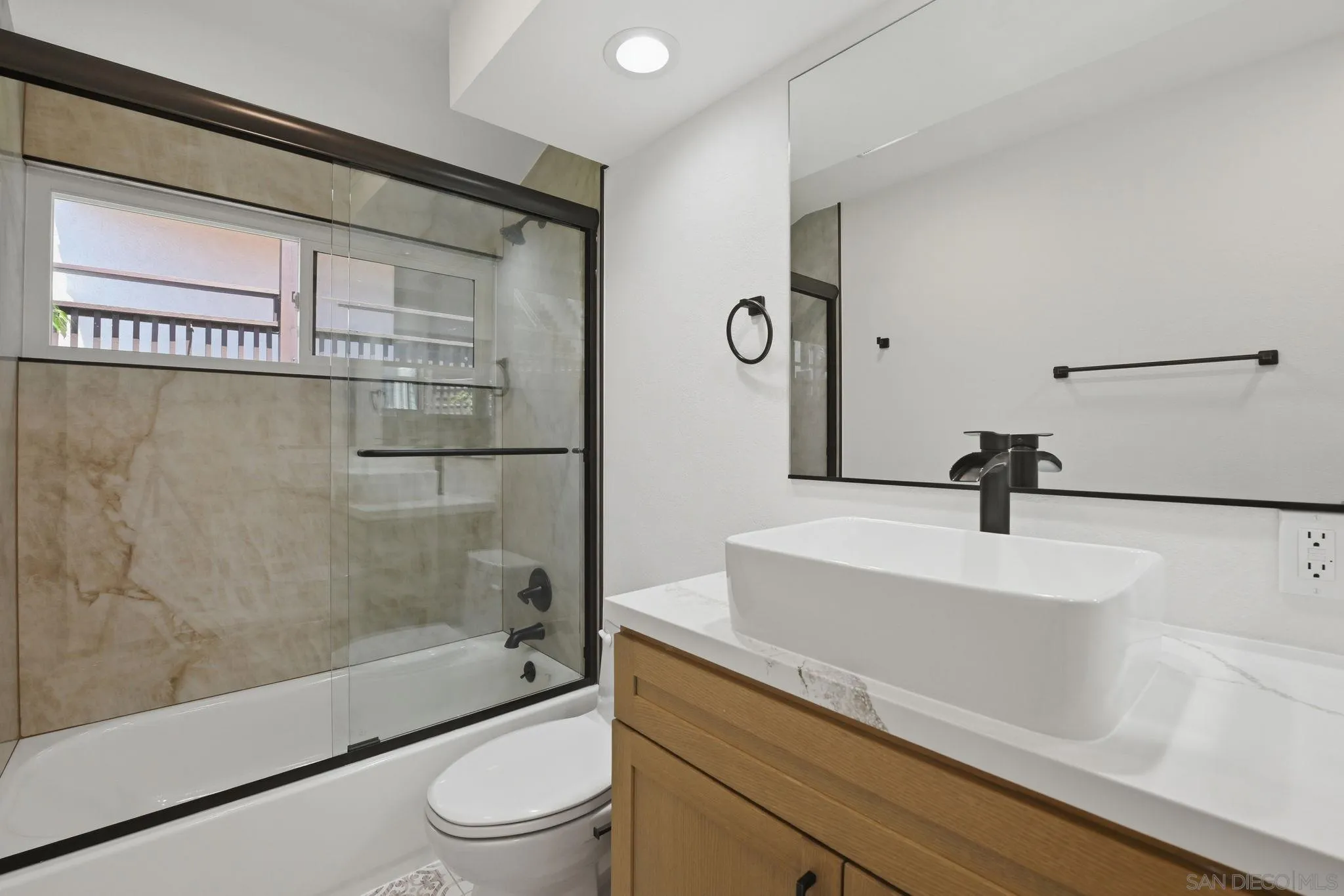 Photo #24: 260013884 Listing: Photo #24