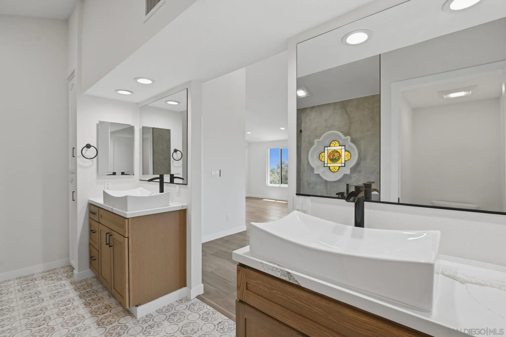 Photo #35: 260013884 Listing: Photo #35