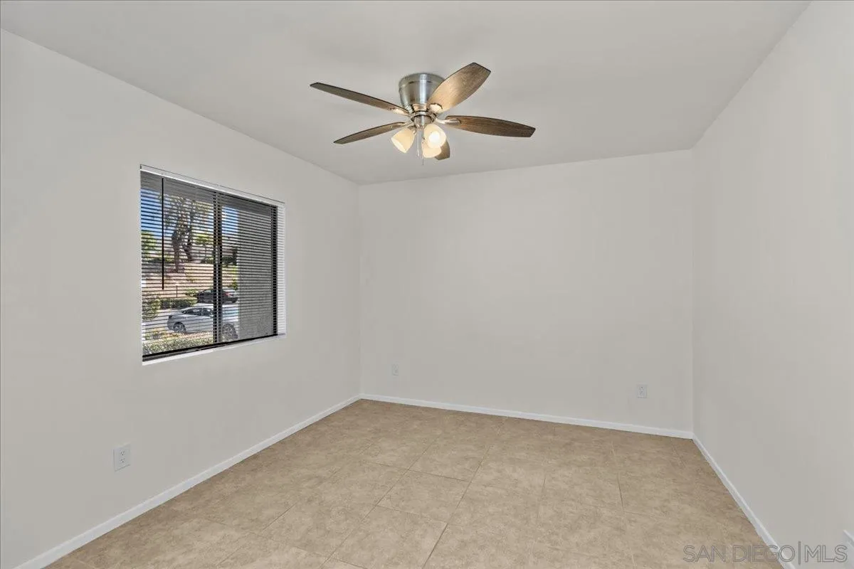 Photo #38: 260013894 Listing: Photo #38