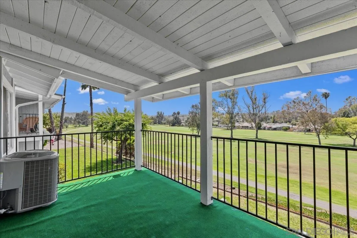 Photo #13: 260013894 Listing: Photo #13