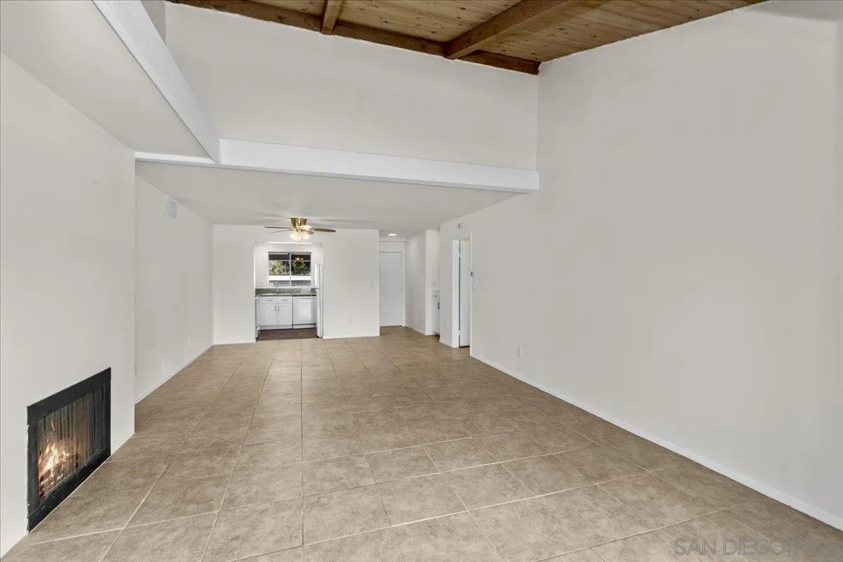 Photo #22: 260013894 Listing: Photo #22