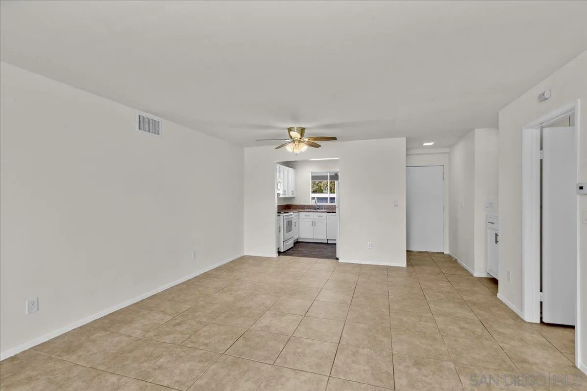 Photo #25: 260013894 Listing: Photo #25