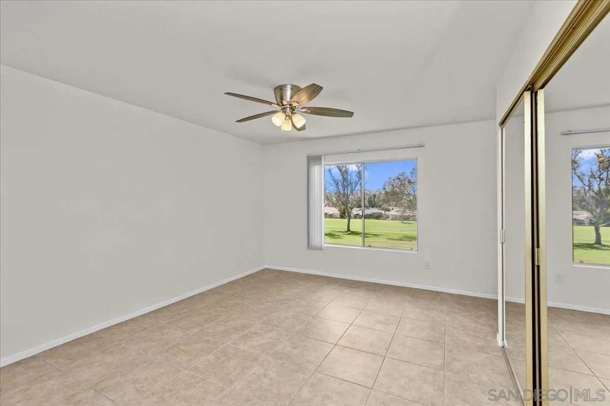 Photo #33: 260013894 Listing: Photo #33