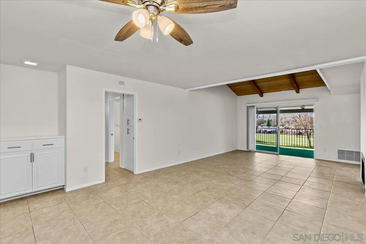 Photo #30: 260013894 Listing: Photo #30