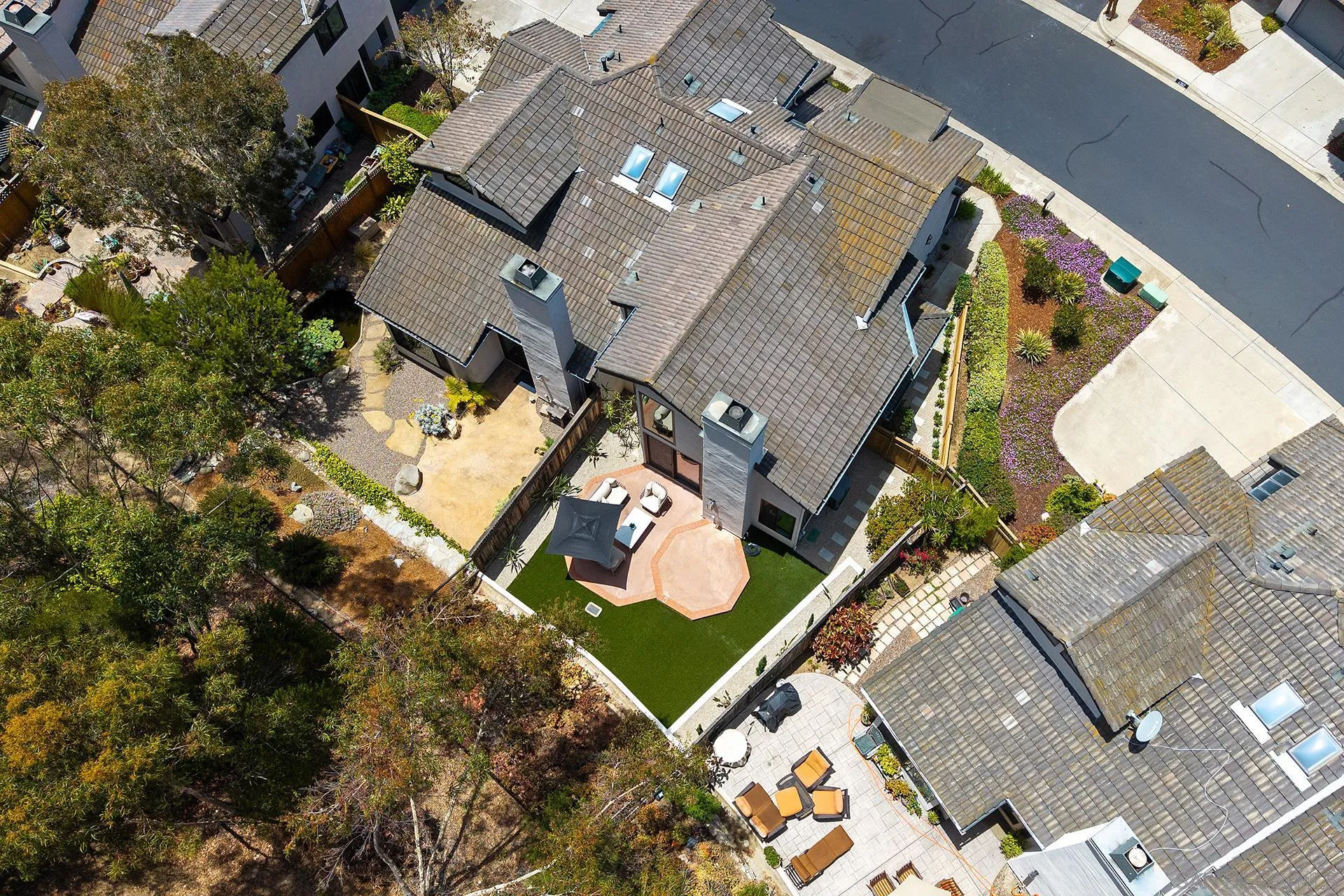 Photo #11: 260013912 Listing: Photo #11