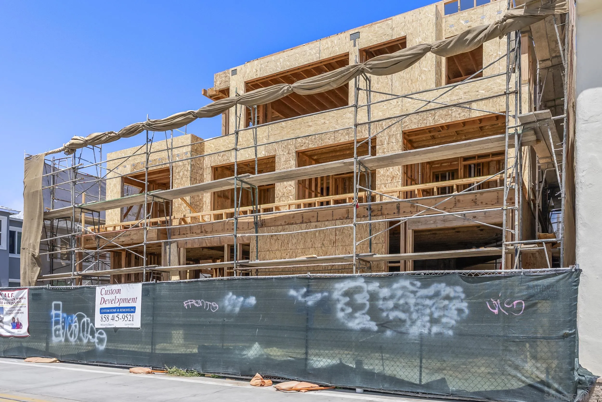 https://cdn.realtyfeed.com/cdn/127/260013919/2b13c4dd0872f37ab9fc2977584d9e99.webp