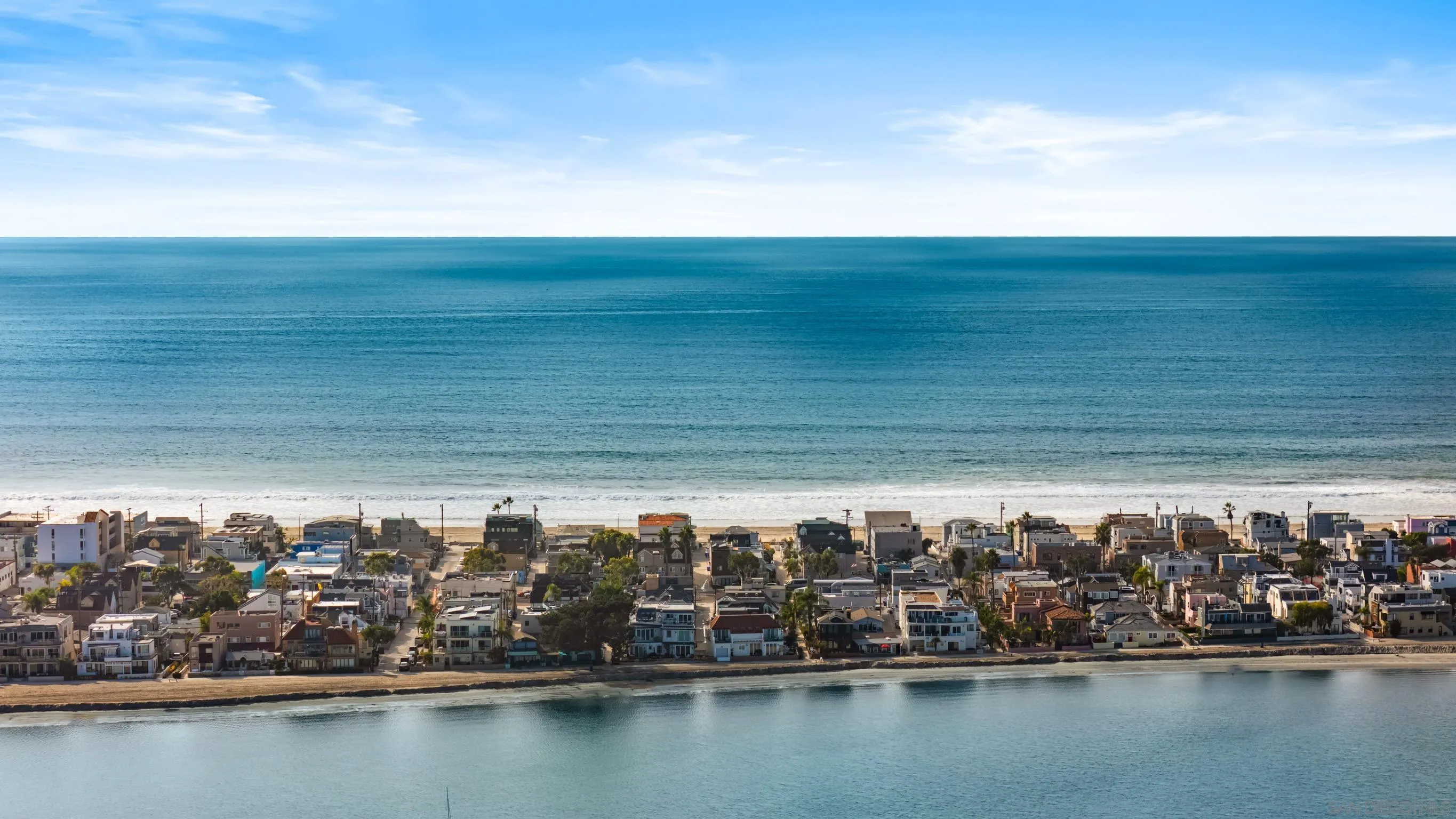 https://cdn.realtyfeed.com/cdn/127/260013919/363f230d0ffce1dbb2414c6d1bb8c515.webp