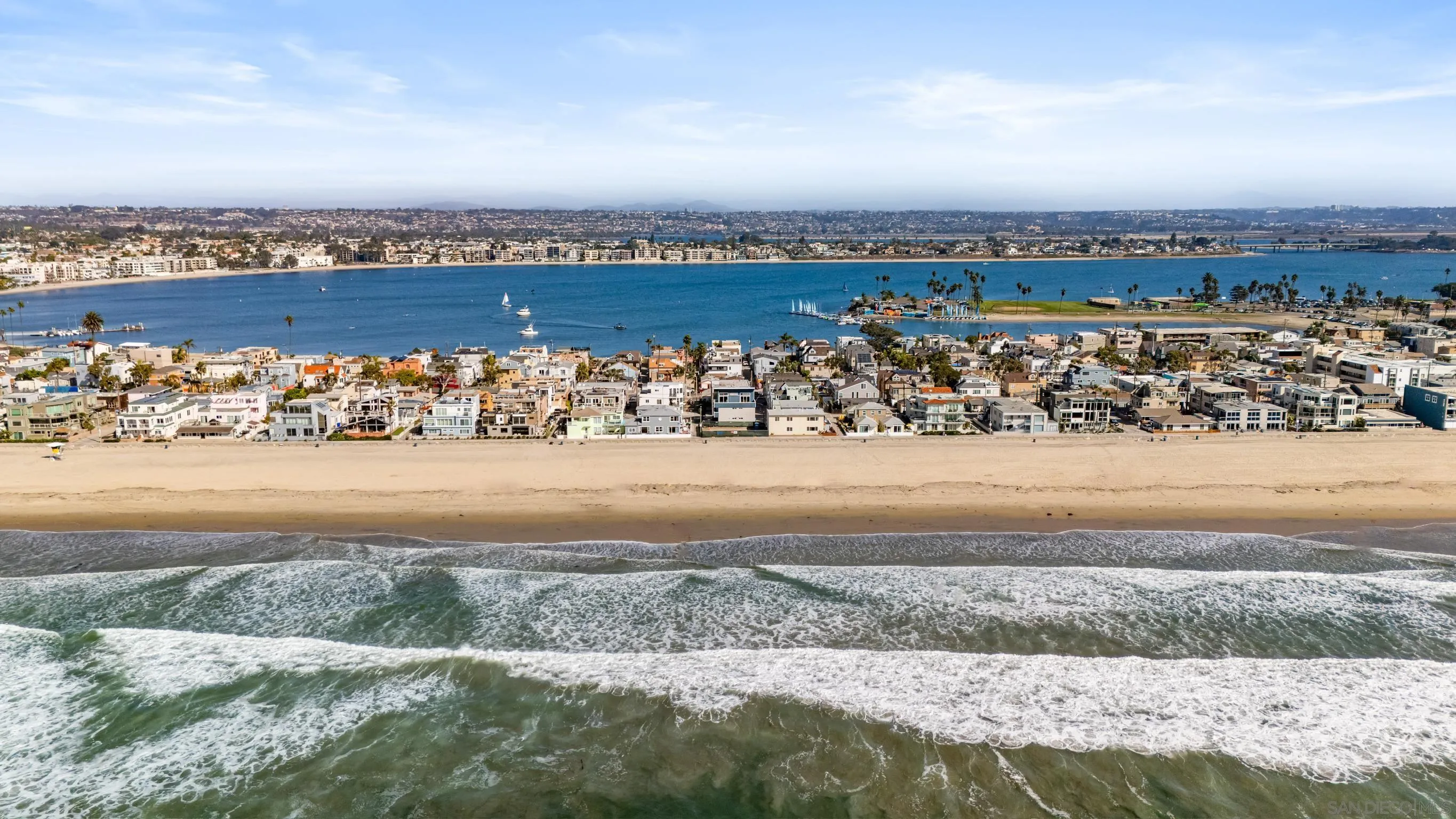 https://cdn.realtyfeed.com/cdn/127/260013919/aca387ea420f0d2523bfa295781fe5c6.webp