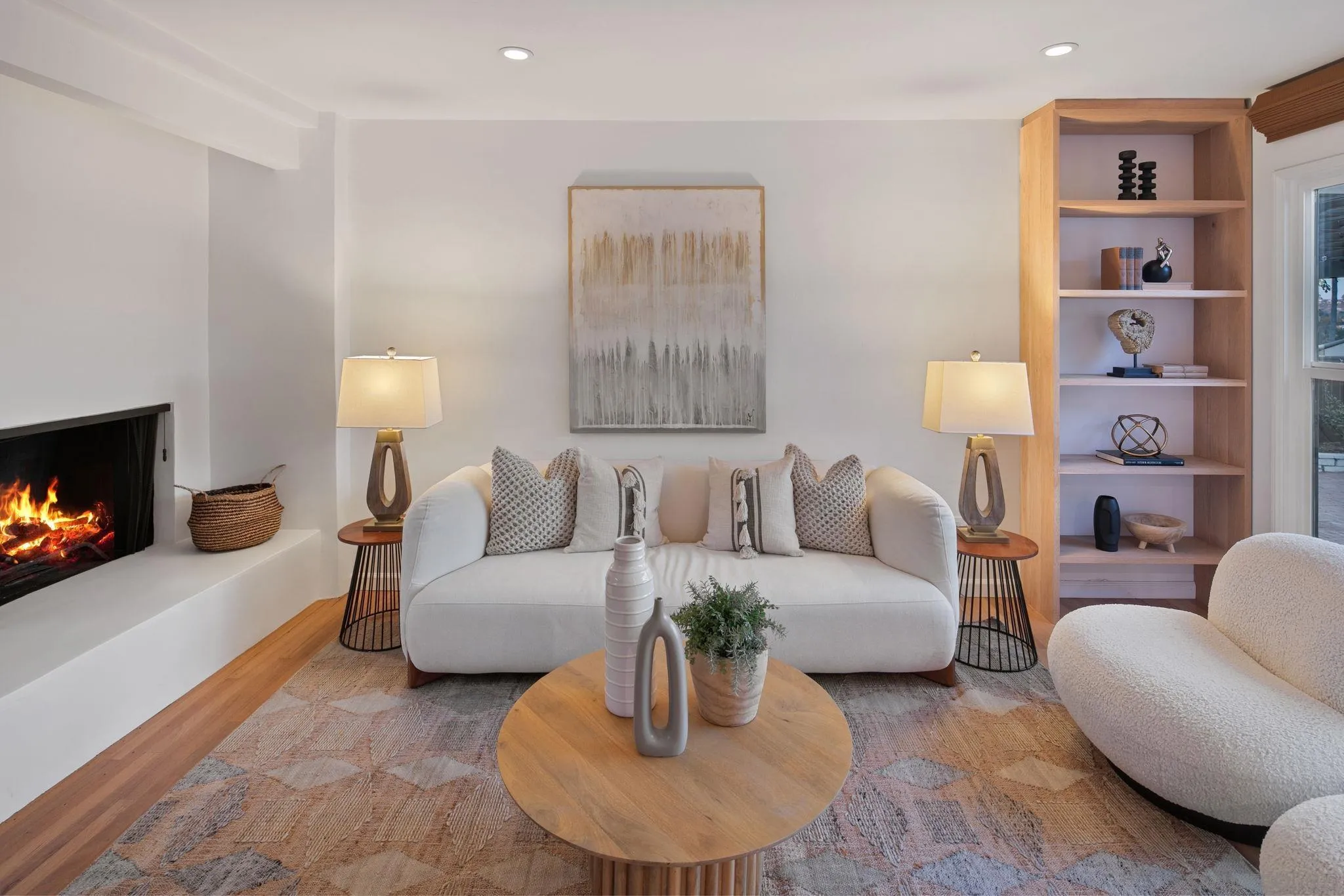 https://cdn.realtyfeed.com/cdn/127/260013920/cdef74129575b269b92495a5d64635f1.webp