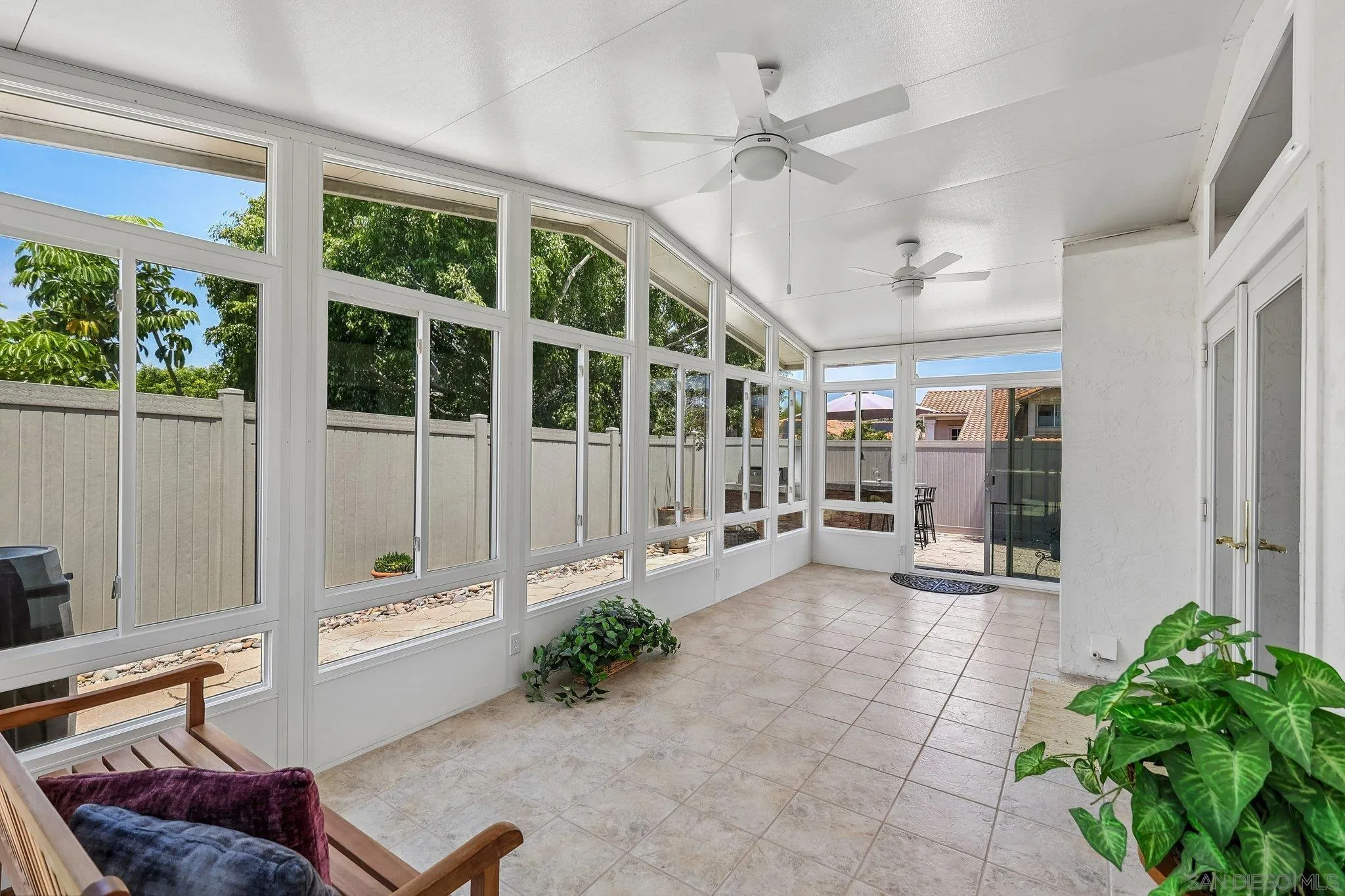https://cdn.realtyfeed.com/cdn/127/260013923/0ceef996a173c38be313fc09a94cbafb.webp