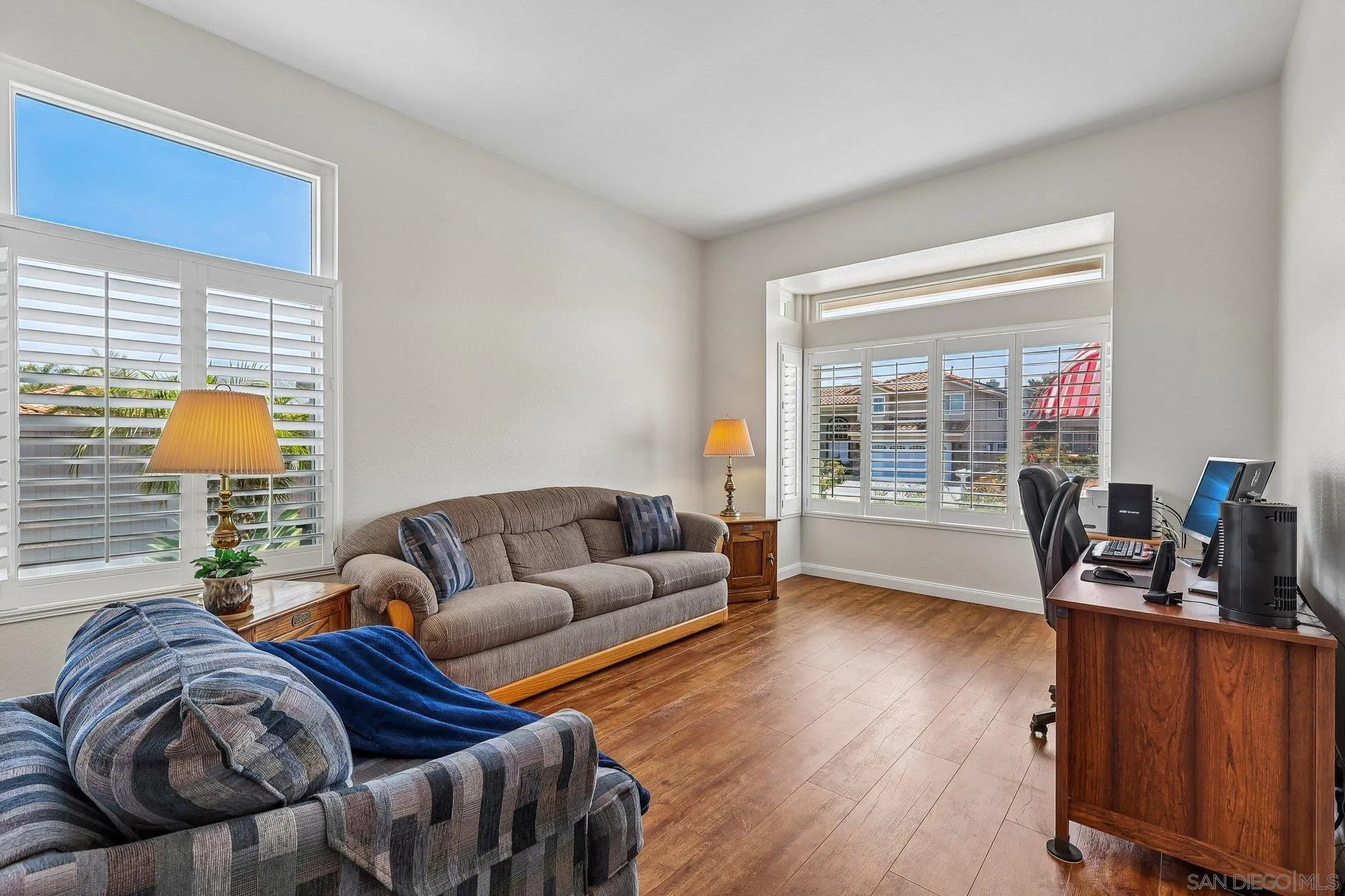 https://cdn.realtyfeed.com/cdn/127/260013923/1237f162a53796168870aeea7b938a33.webp