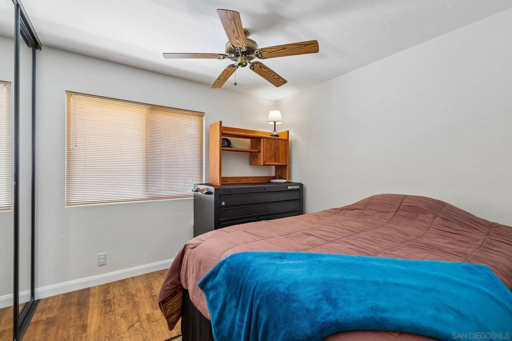 https://cdn.realtyfeed.com/cdn/127/260013923/27fa9b73ba6759eaa8eaefb1635e6ff6.webp