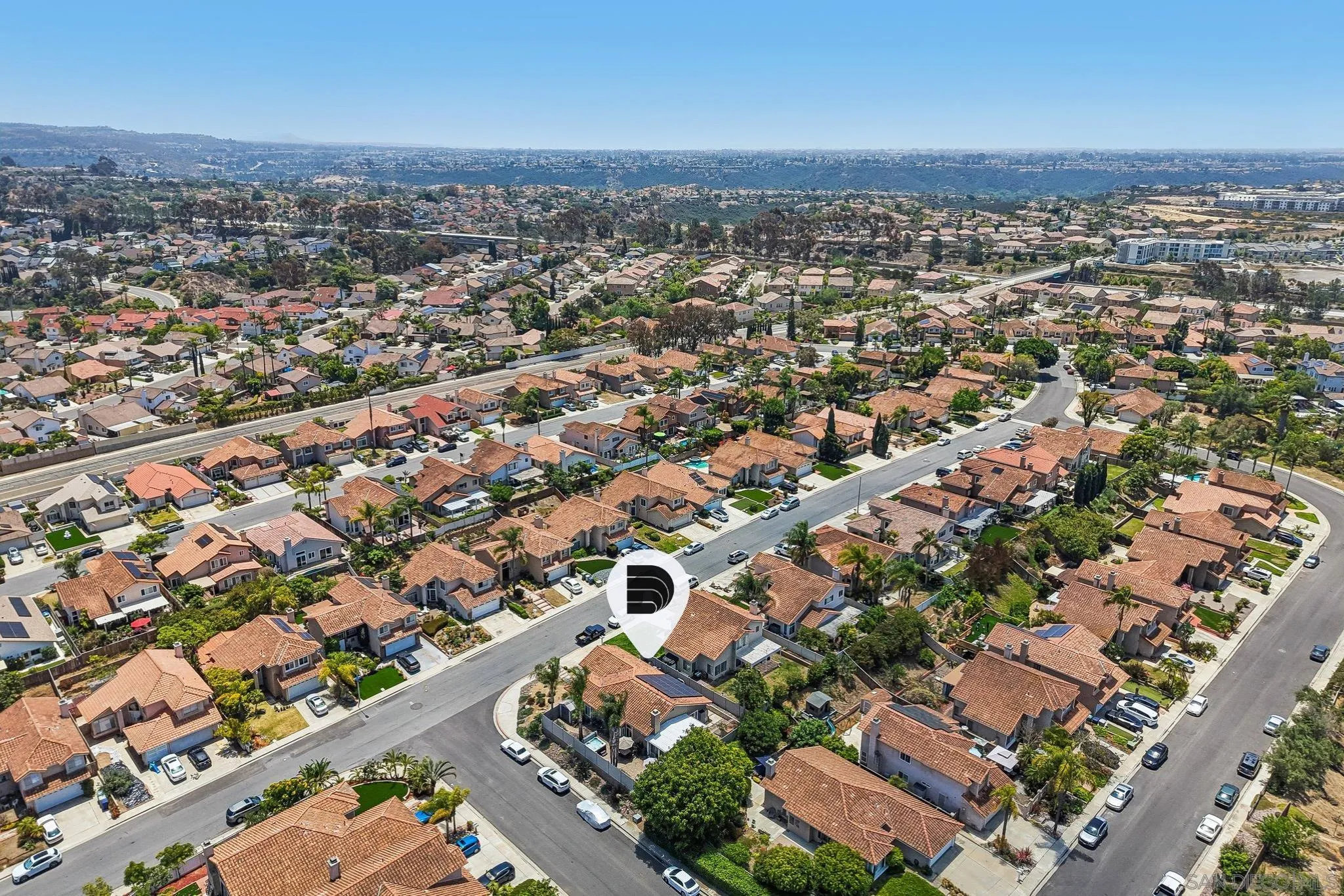 https://cdn.realtyfeed.com/cdn/127/260013923/969a29d14b583ad715825554edb73943.webp