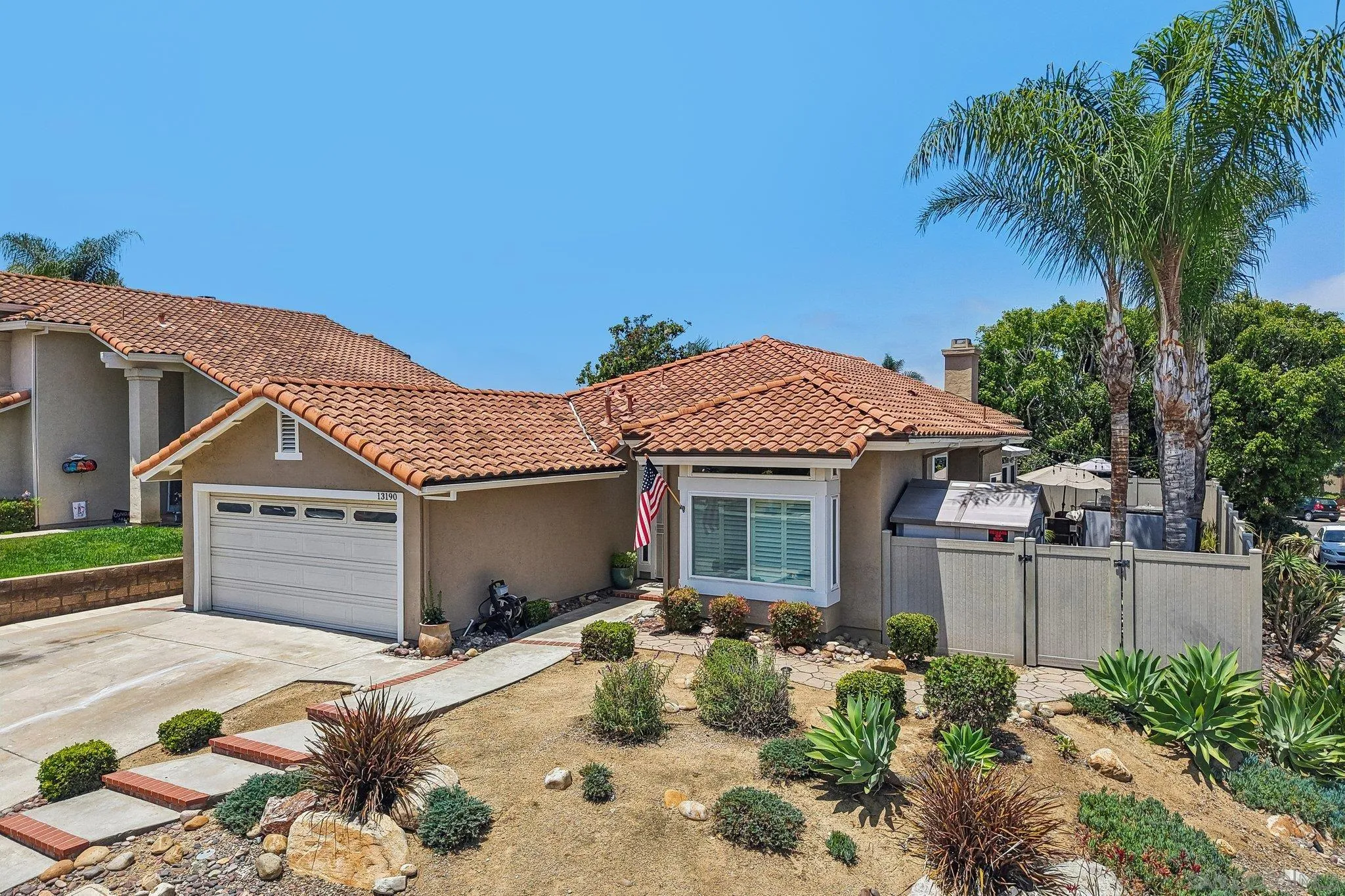 https://cdn.realtyfeed.com/cdn/127/260013923/fce145e3f65d9474a35eeff6dd8658cd.webp