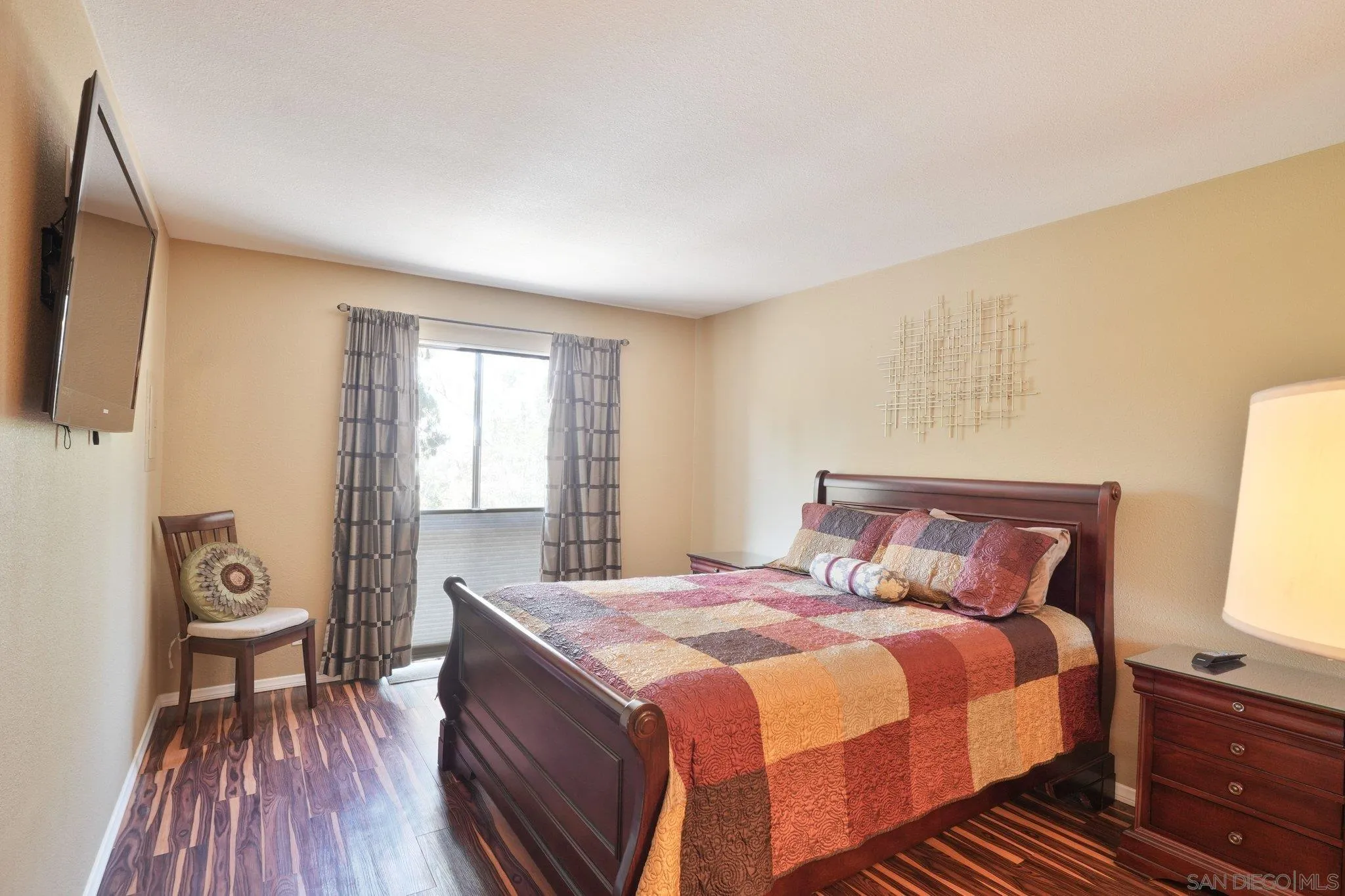 https://cdn.realtyfeed.com/cdn/127/260013927/d05bb9707023bb70596b986685e2ed2b.webp