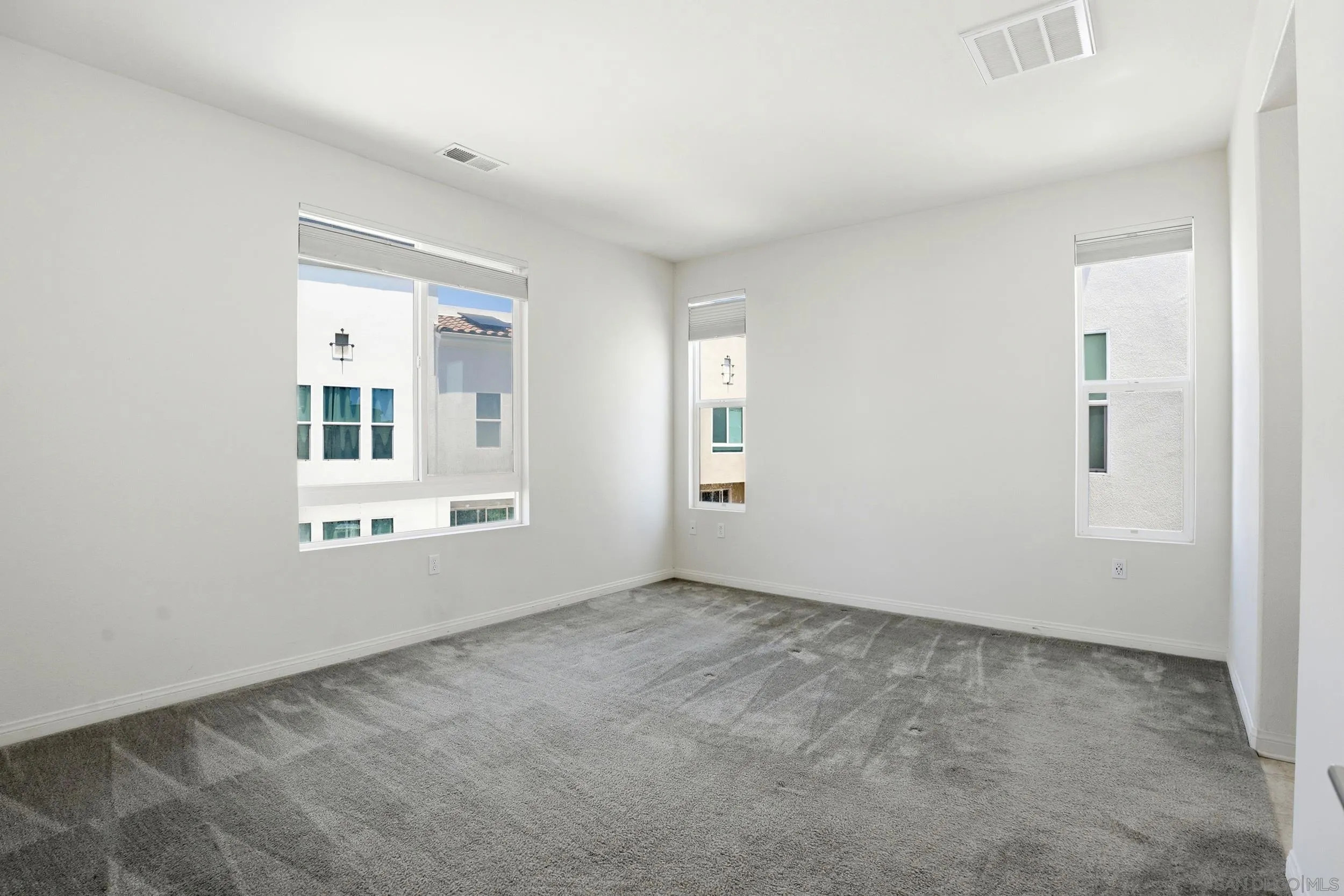 Photo #23: 260013930 Listing: Photo #23