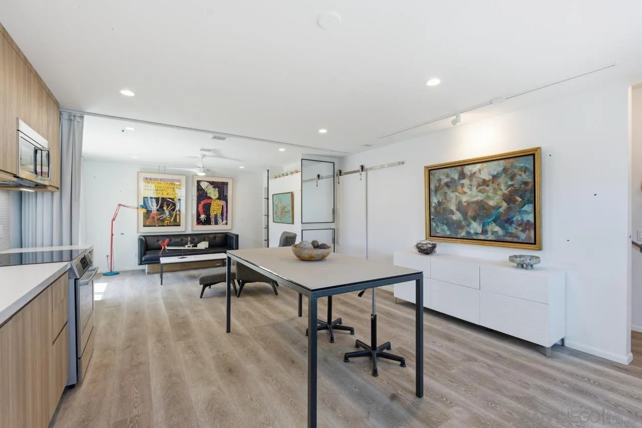 Photo #7: 260013933 Listing: Photo #7