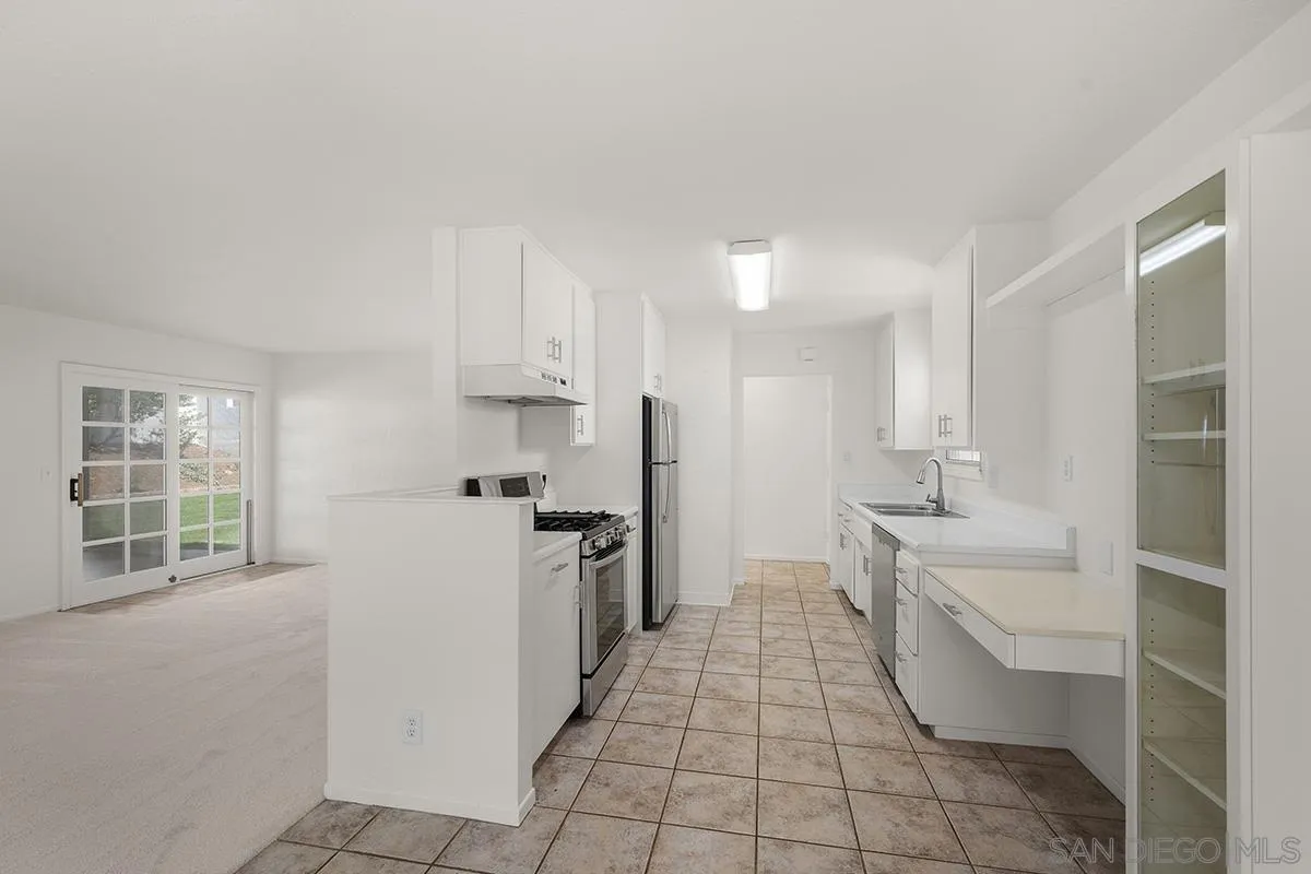 https://cdn.realtyfeed.com/cdn/127/260013943/1b6ba927e4ecd3a24e6c6d73c16cdf5f.webp