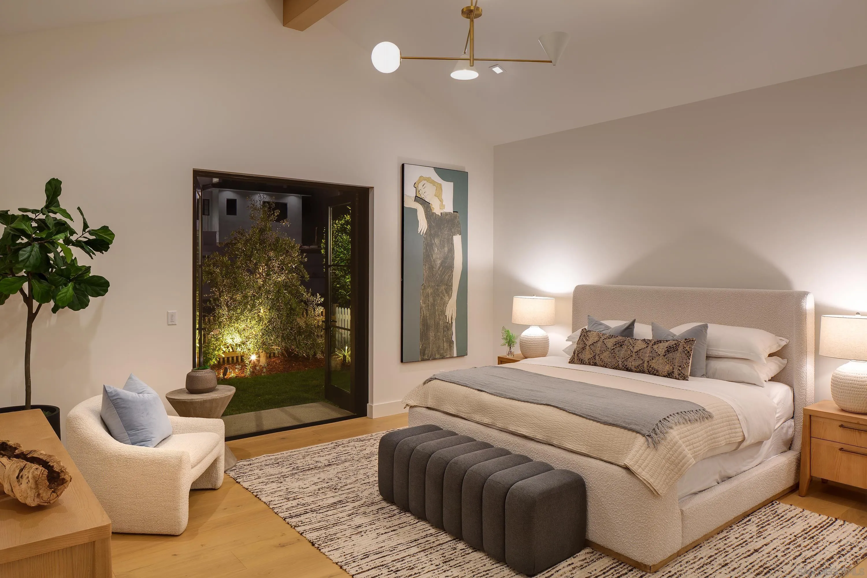 https://cdn.realtyfeed.com/cdn/127/260013944/7cce5ac426d0be4d70b46e5a7b61022c.webp