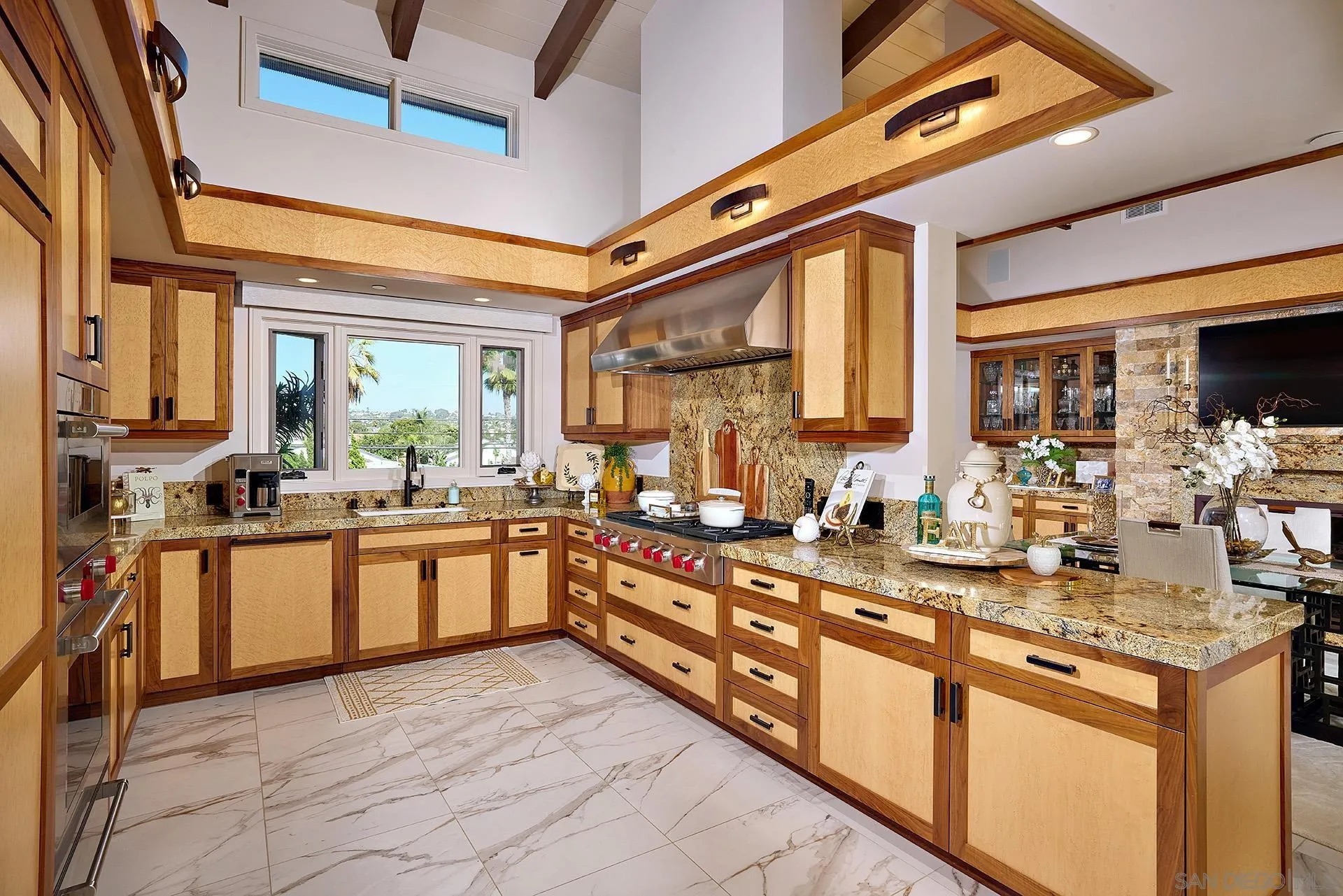 Photo #12: 260013947 Listing: Photo #12