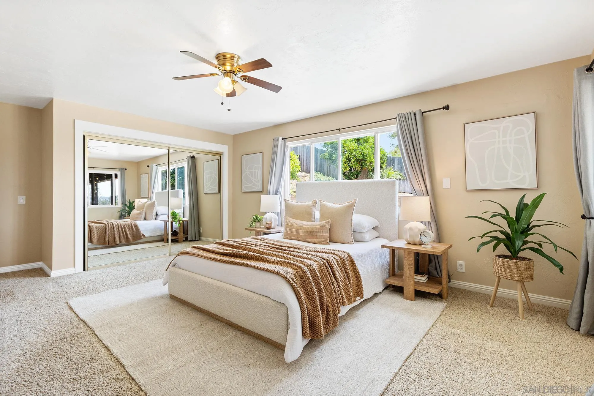 https://cdn.realtyfeed.com/cdn/127/260013951/43205f1b0b189821bfc194377e7f46bf.webp