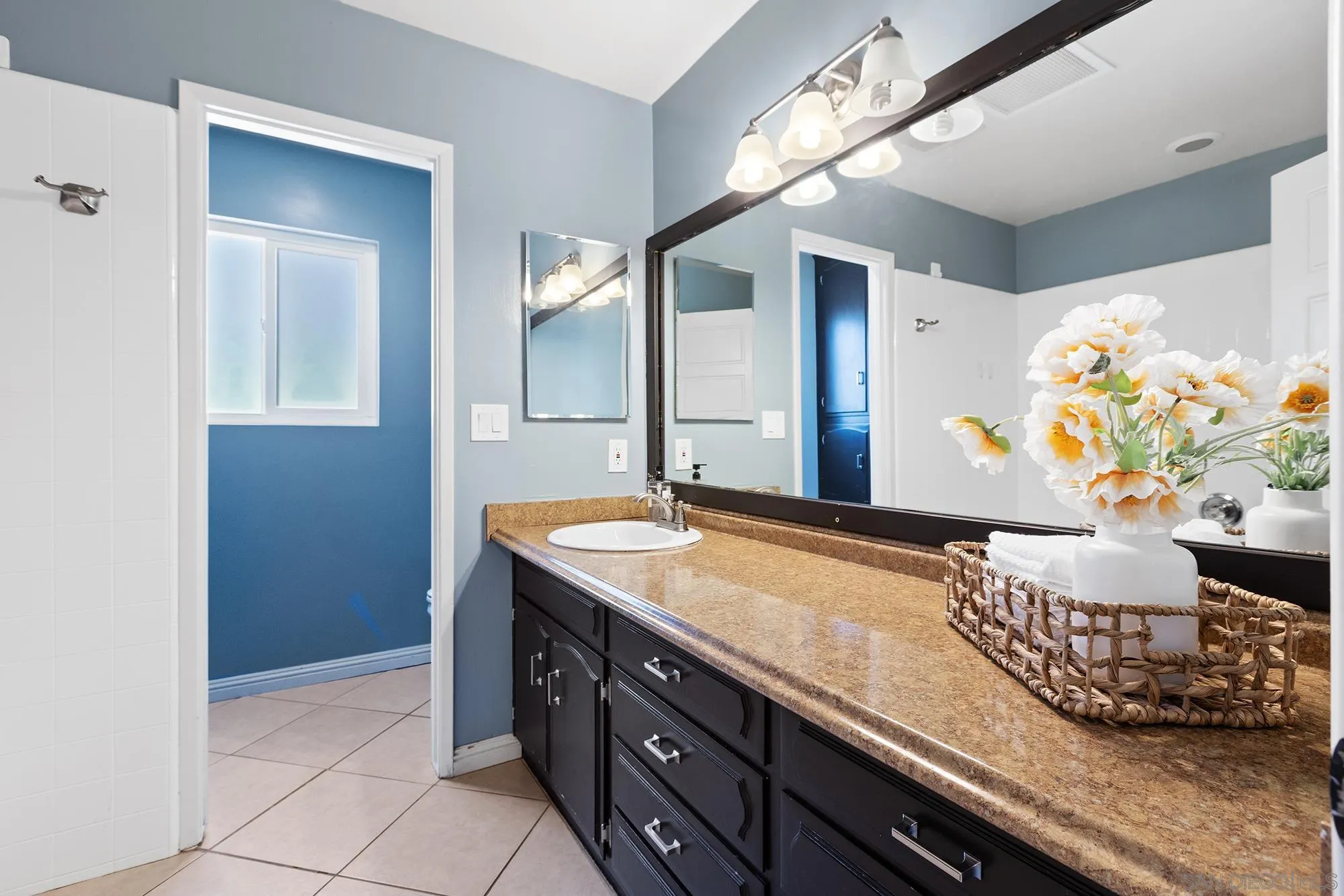https://cdn.realtyfeed.com/cdn/127/260013951/cba02a643ca4c36e8fa504857d7cb35f.webp
