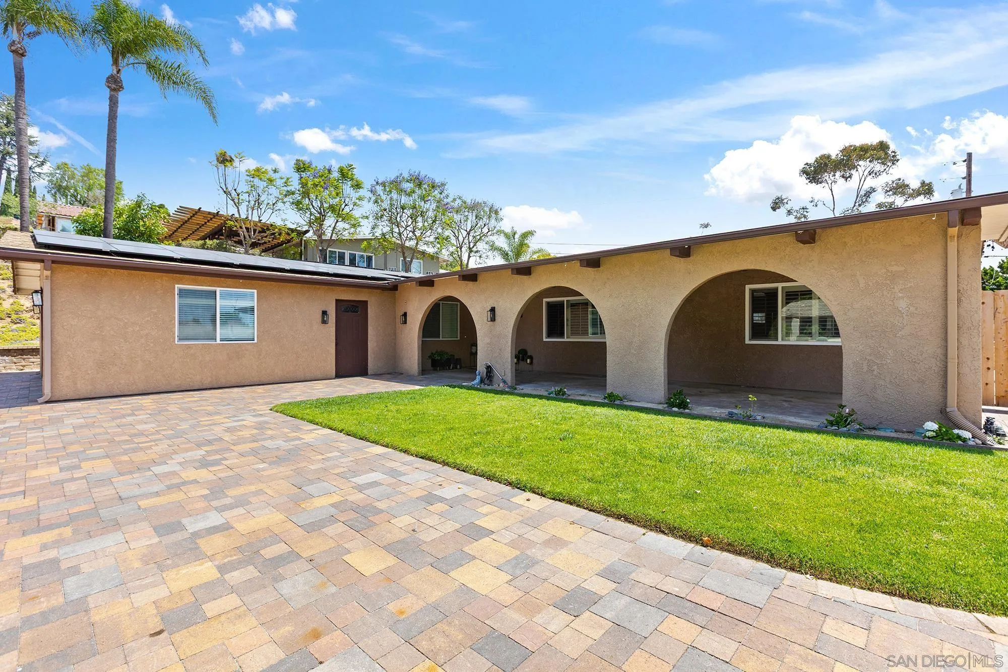 https://cdn.realtyfeed.com/cdn/127/260013951/d2aefab5a0cce36c8c5b7b5cdaaae300.webp