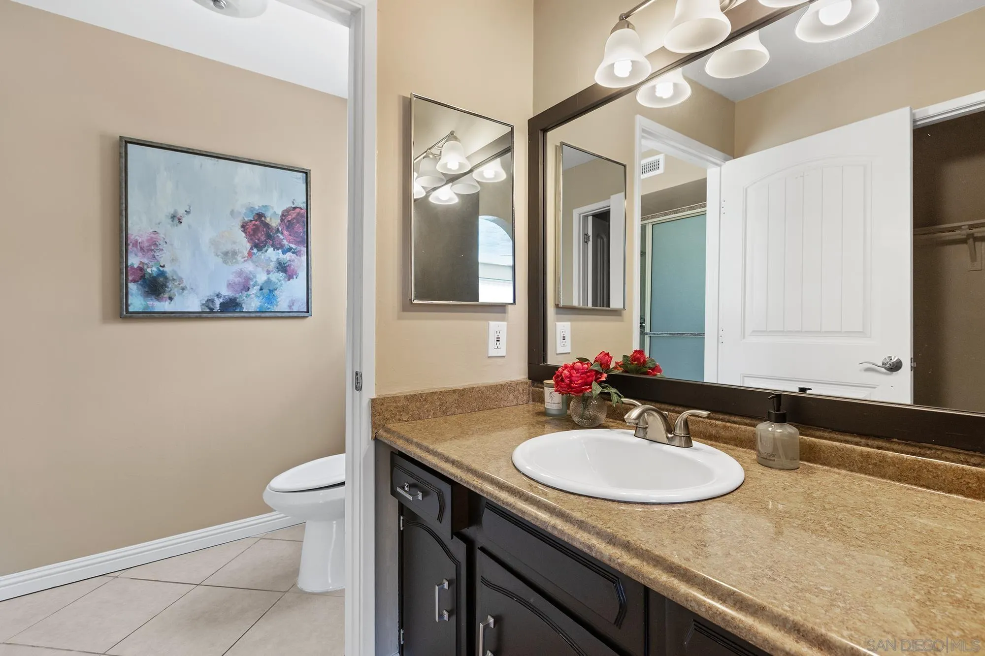 https://cdn.realtyfeed.com/cdn/127/260013951/da4153e92b967a8af6ec697f37020523.webp