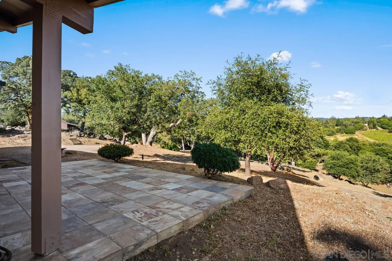 https://cdn.realtyfeed.com/cdn/127/260013952/17f6733f955c97f9733807889689dfe3.webp
