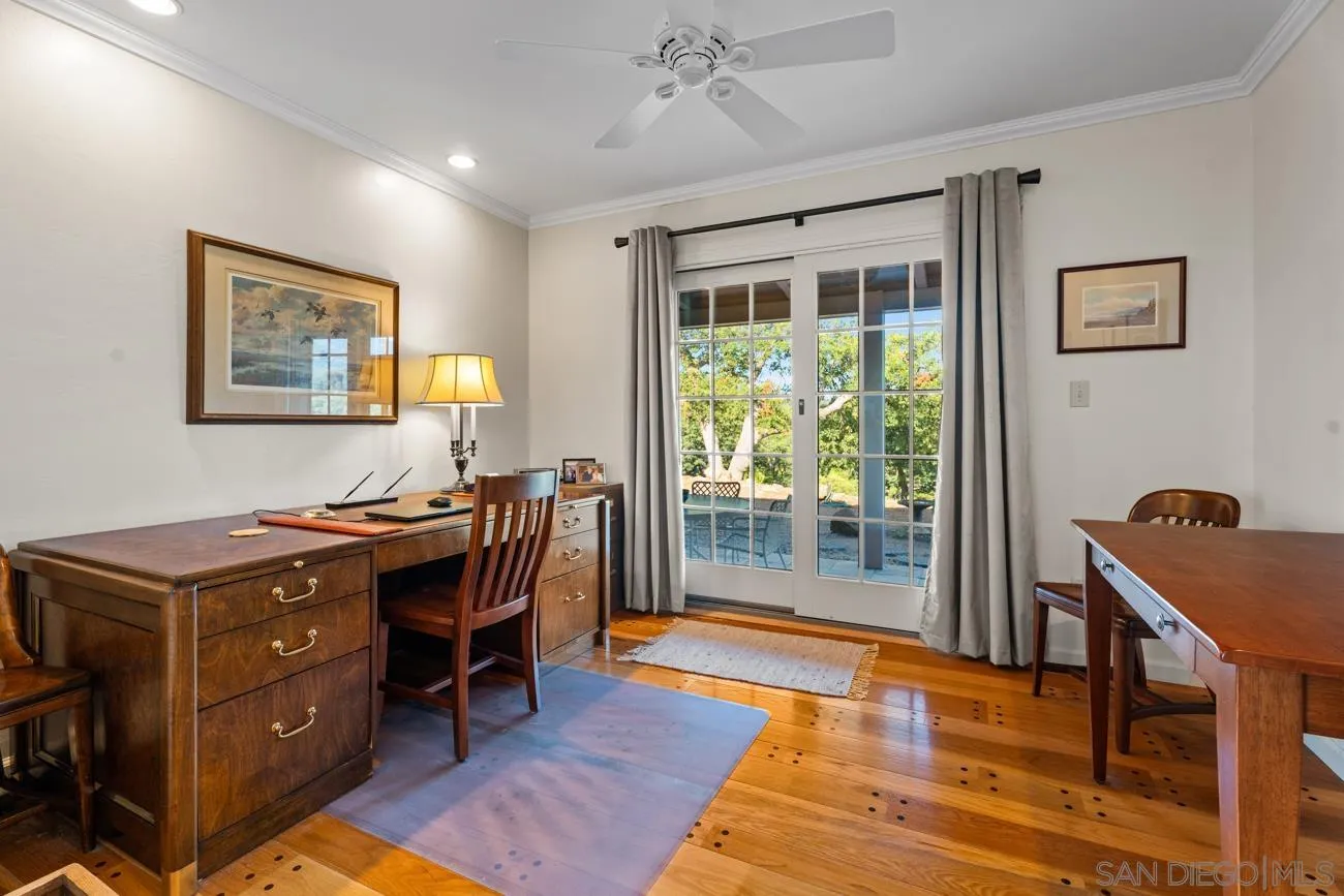 https://cdn.realtyfeed.com/cdn/127/260013952/2aea697d5fd6e59a661fde980b07a9d0.webp