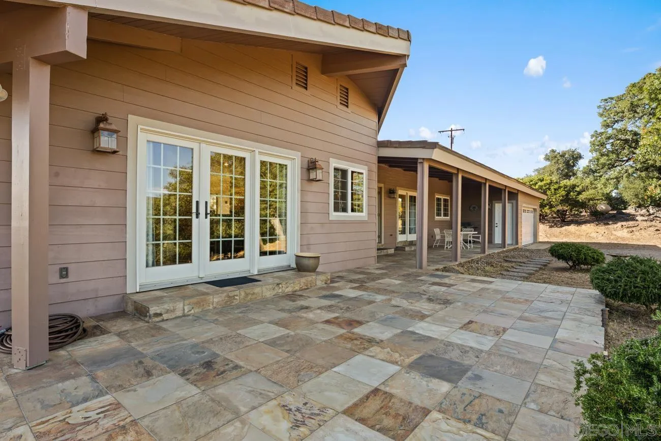 https://cdn.realtyfeed.com/cdn/127/260013952/65ac5659e85be70000d89859960e9084.webp