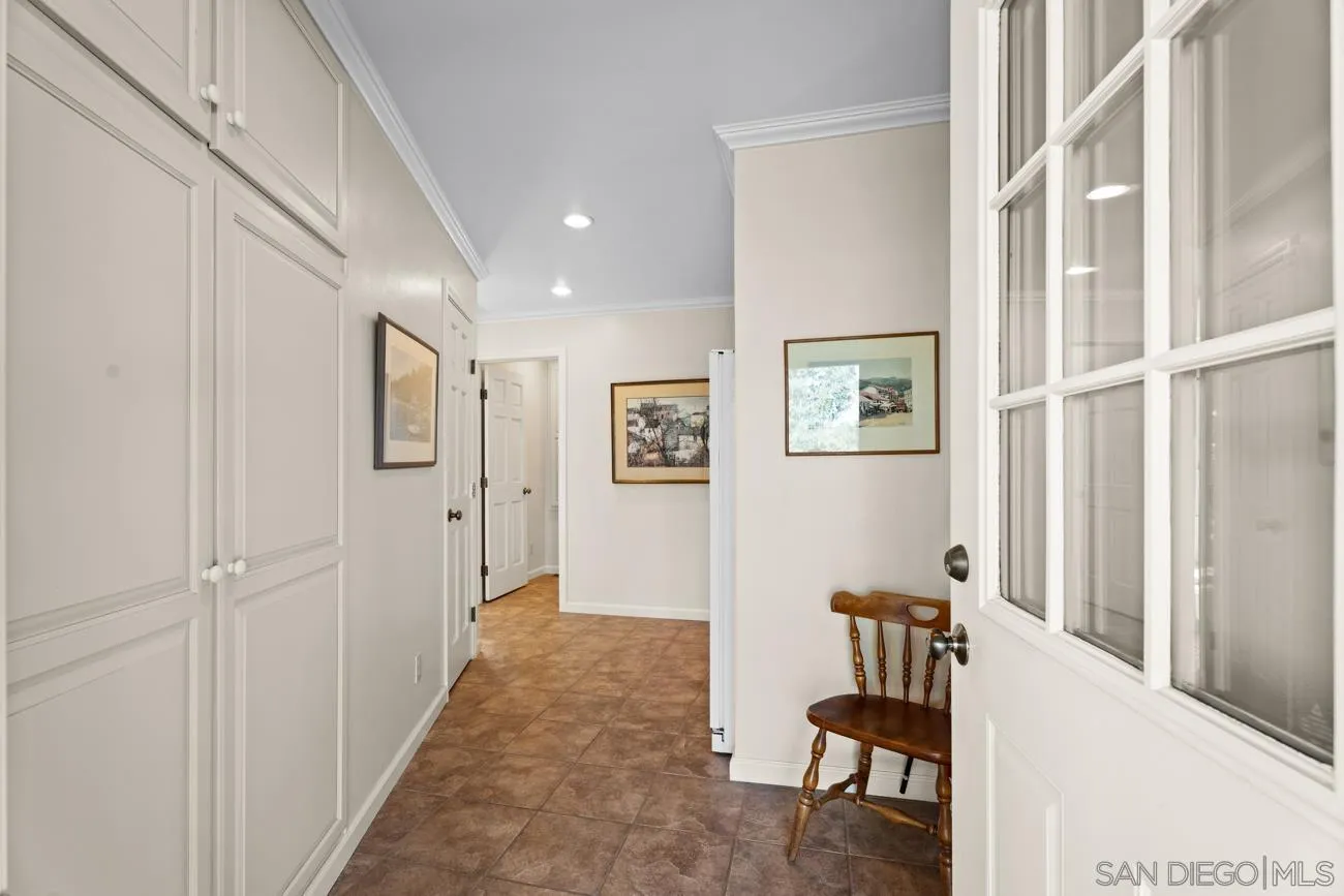 https://cdn.realtyfeed.com/cdn/127/260013952/6cbe470a9ed085d0c9c2cc23fc73ee56.webp