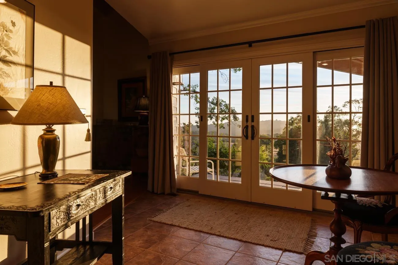 https://cdn.realtyfeed.com/cdn/127/260013952/e10fcbda602ba6f9210de2143efe26ee.webp