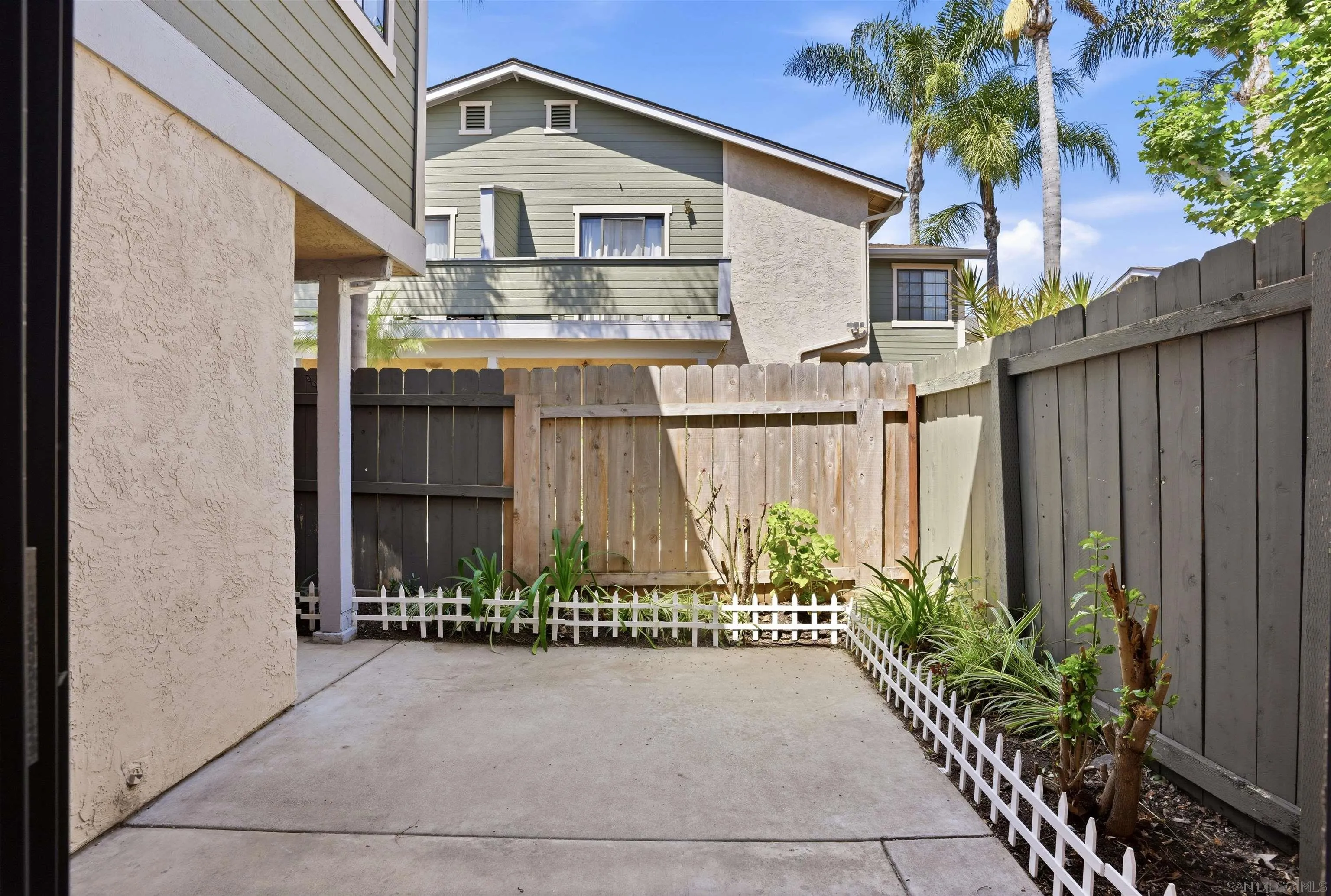 Photo #23: 260013955 Listing: Photo #23