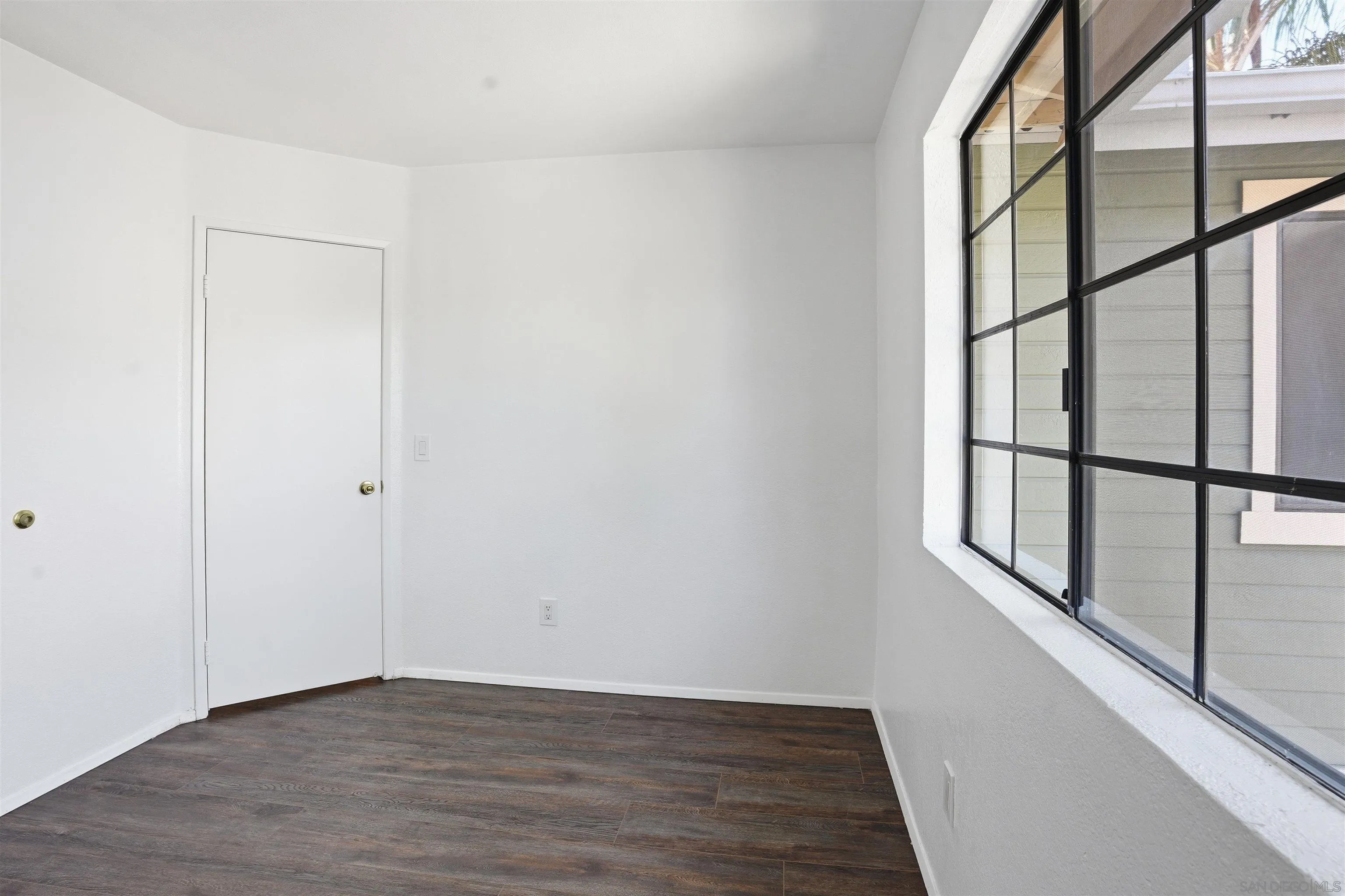Photo #14: 260013955 Listing: Photo #14