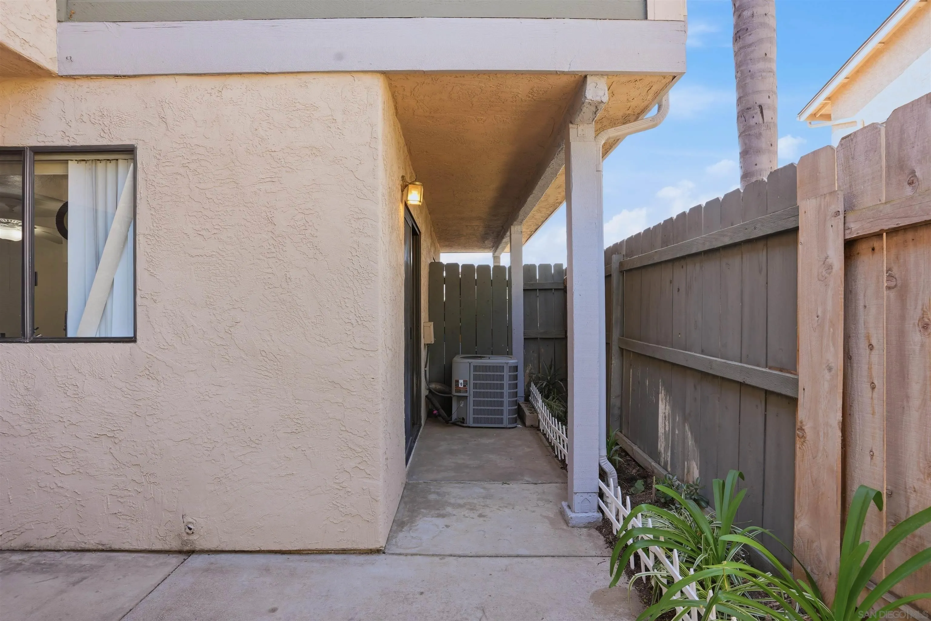 Photo #22: 260013955 Listing: Photo #22
