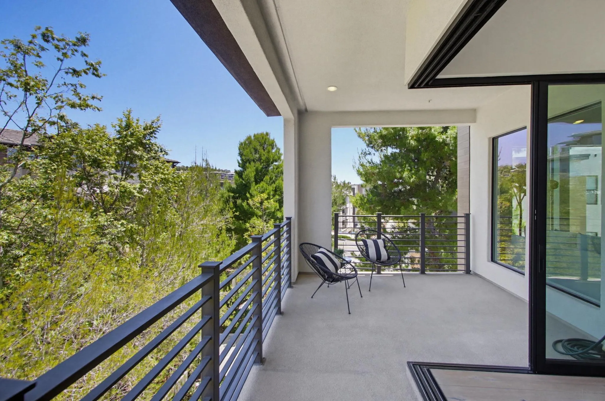 Photo #14: 260013956 Listing: Photo #14