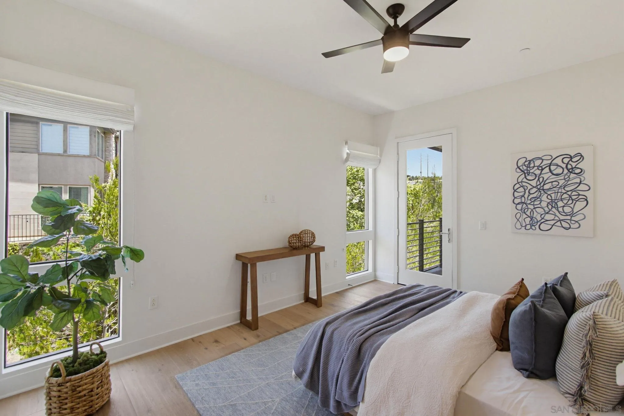 https://cdn.realtyfeed.com/cdn/127/260013956/d4c9a58bcdfe1d98cf9837cc445e27e3.webp