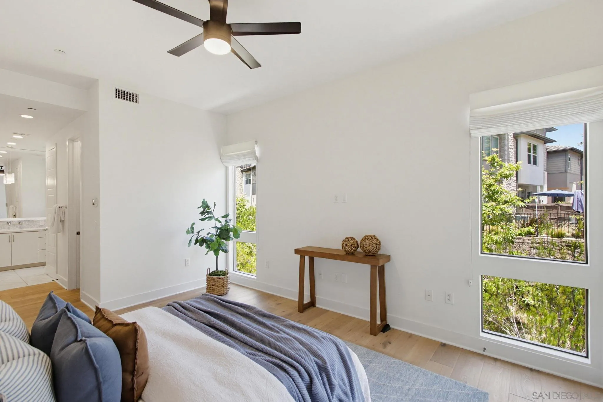 Photo #22: 260013956 Listing: Photo #22