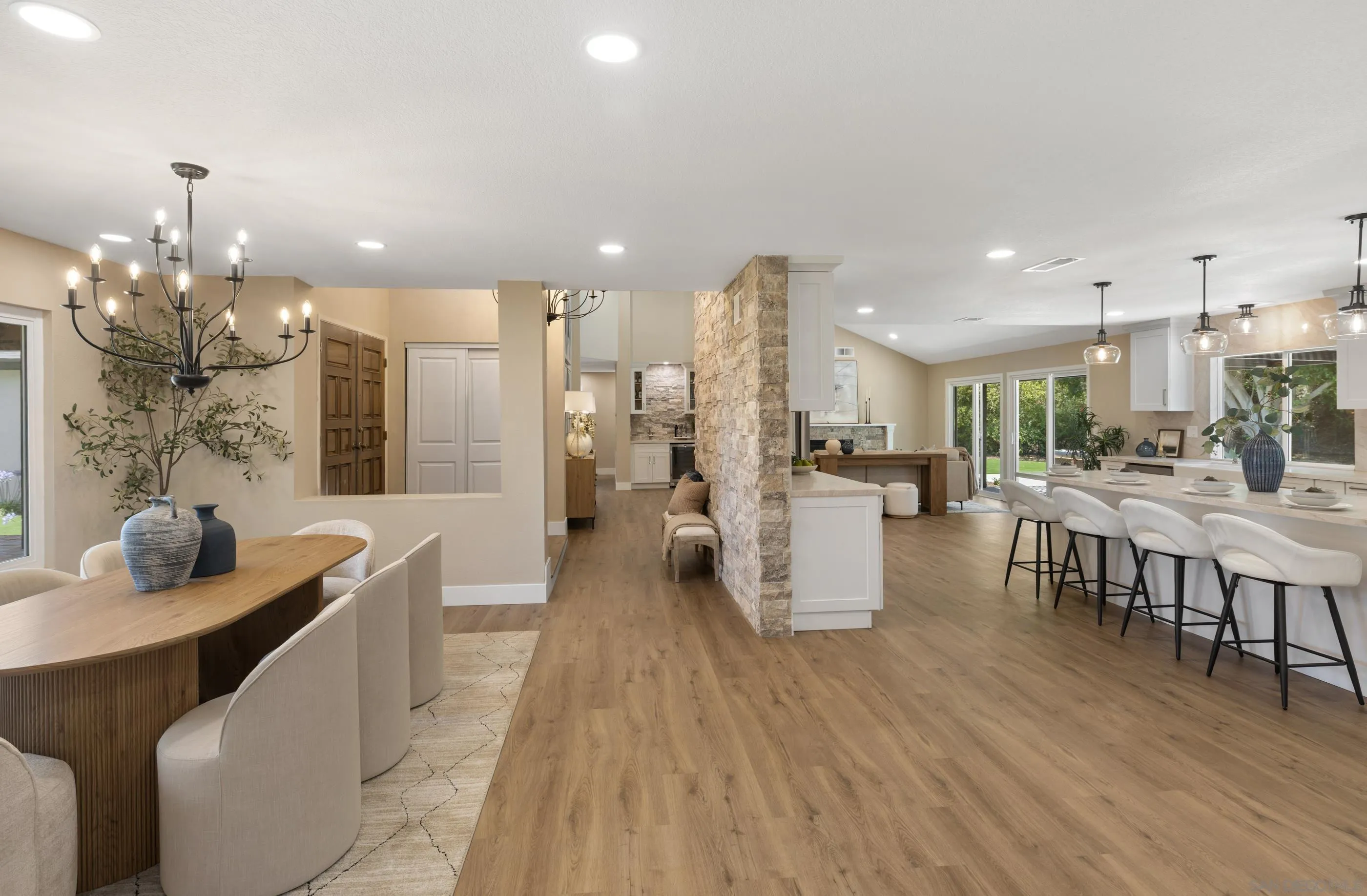 https://cdn.realtyfeed.com/cdn/127/260013962/f2829489849a157235c0812e80812009.webp