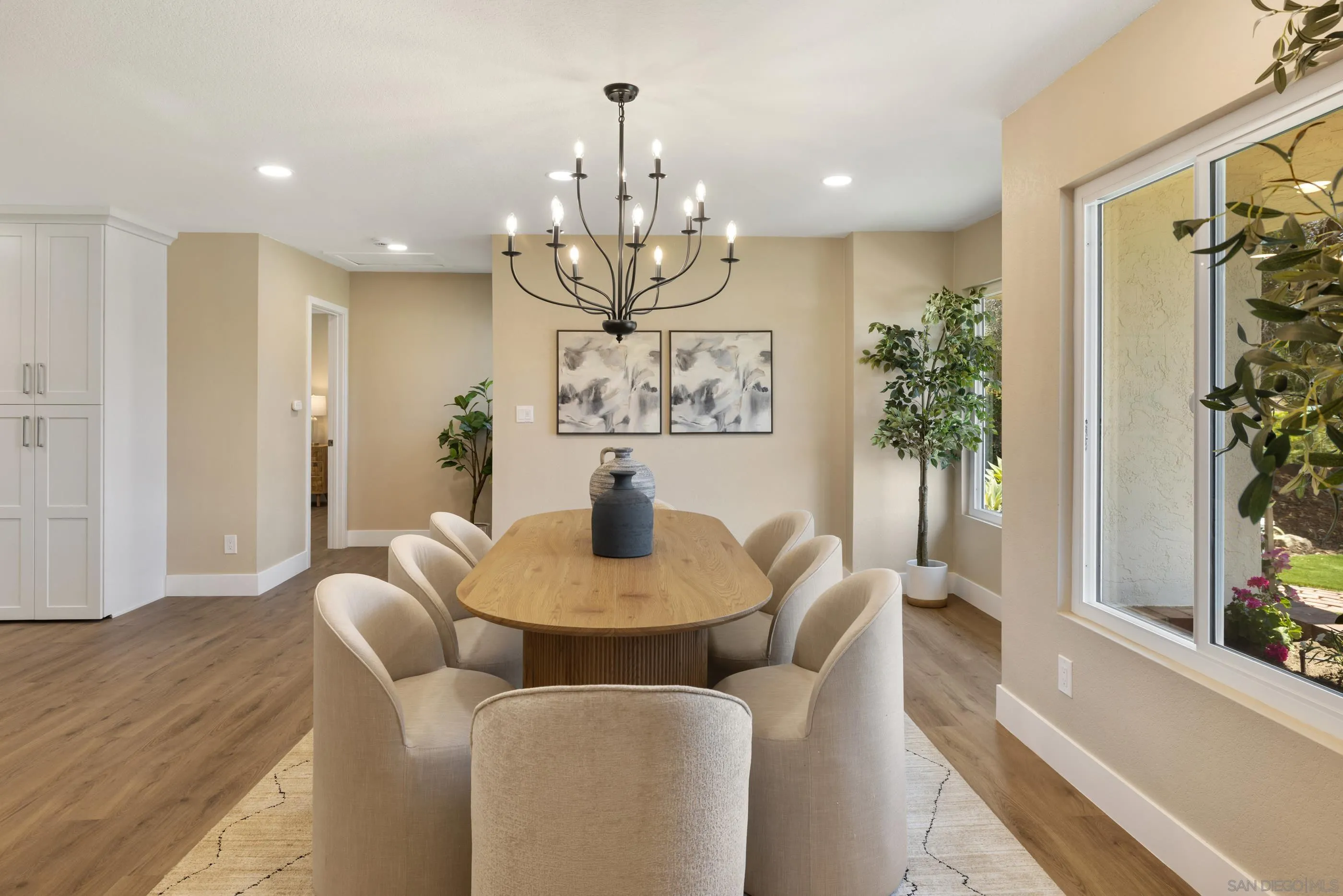 https://cdn.realtyfeed.com/cdn/127/260013962/fa0973371507ec6501e0cdad7a9ace75.webp
