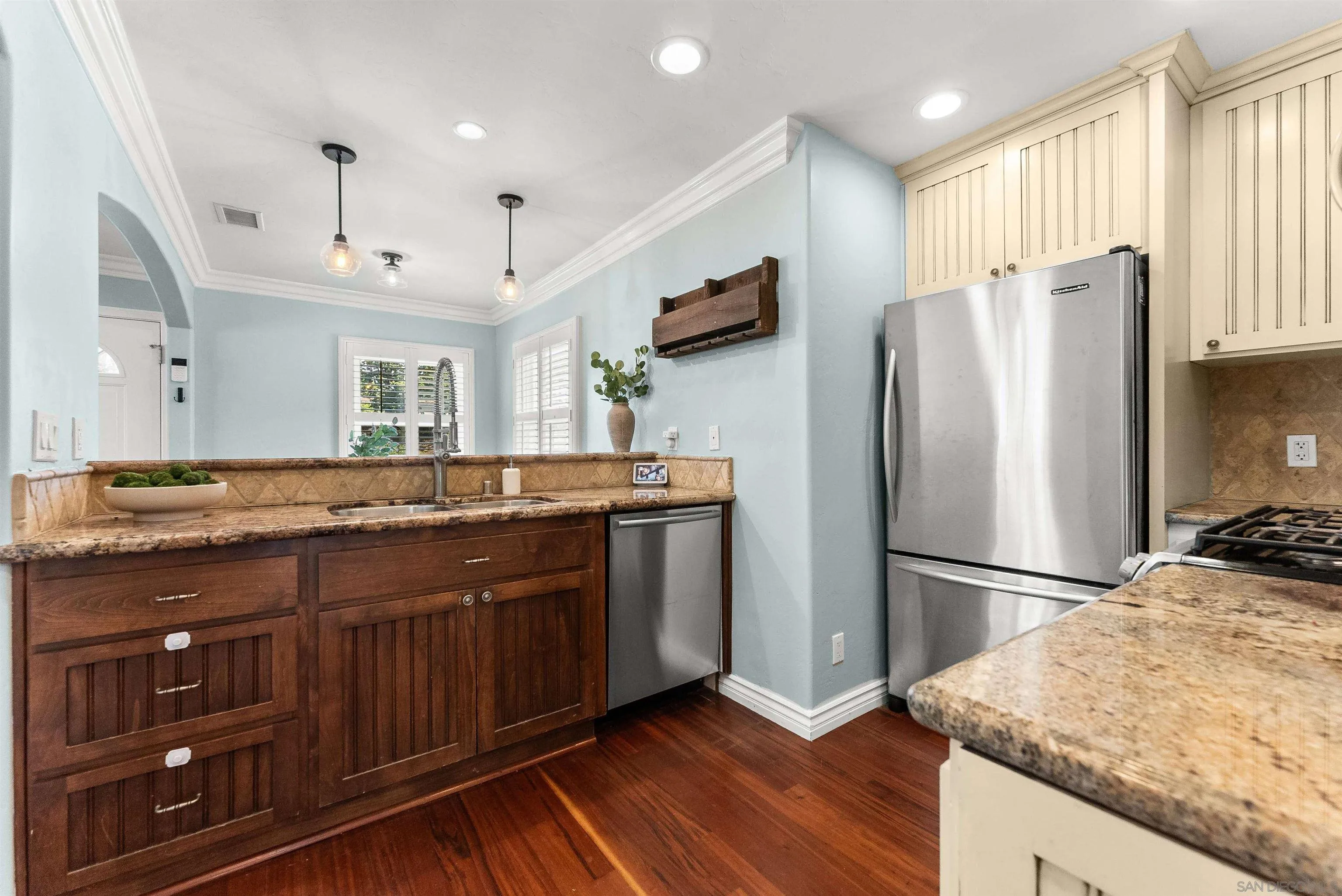 https://cdn.realtyfeed.com/cdn/127/260013981/dcb0f1000657bfd383de6c2a9e640c96.webp