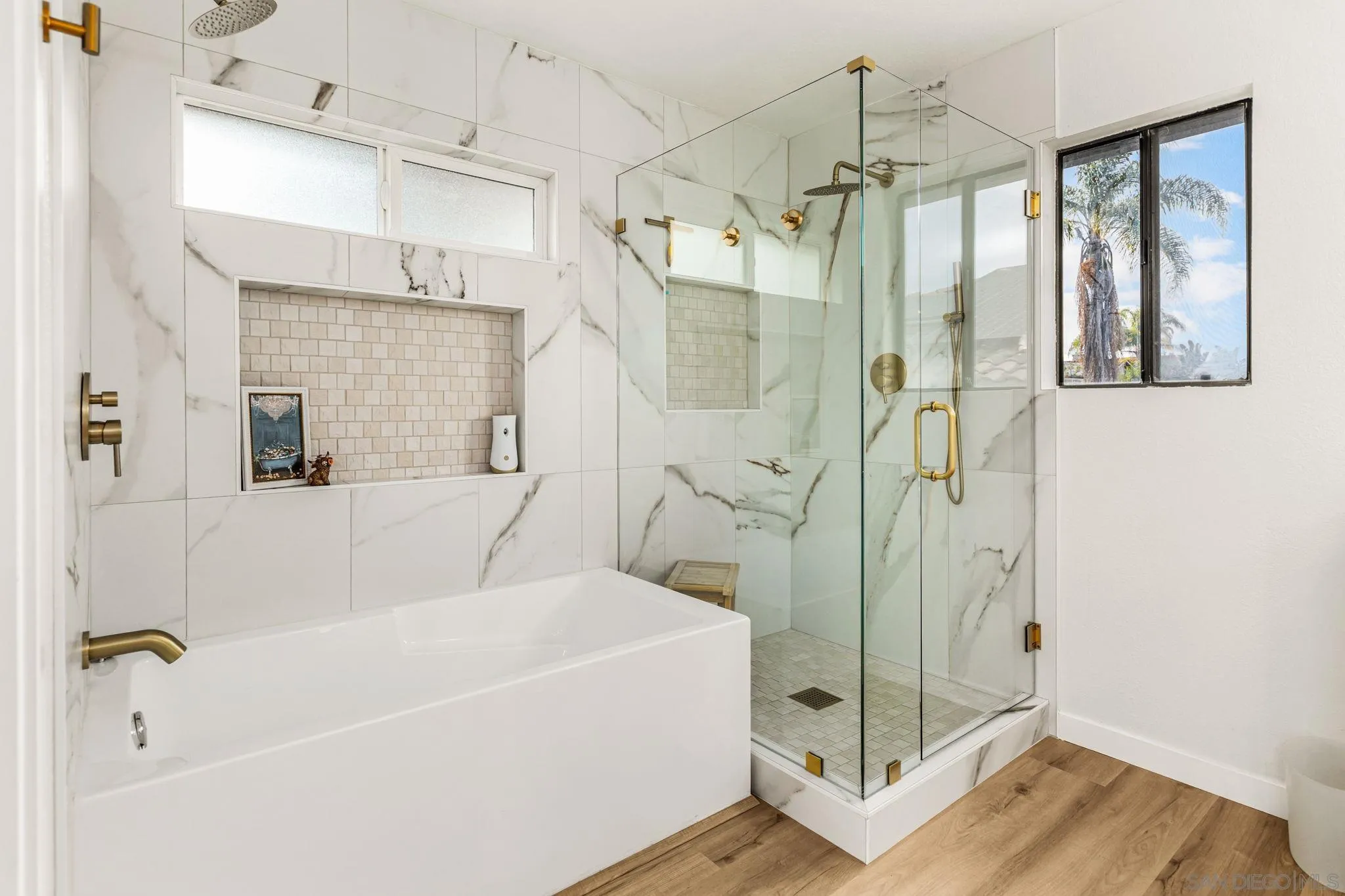 https://cdn.realtyfeed.com/cdn/127/260013986/953f1dab199ee22c32c1b2851ecb4d2e.webp