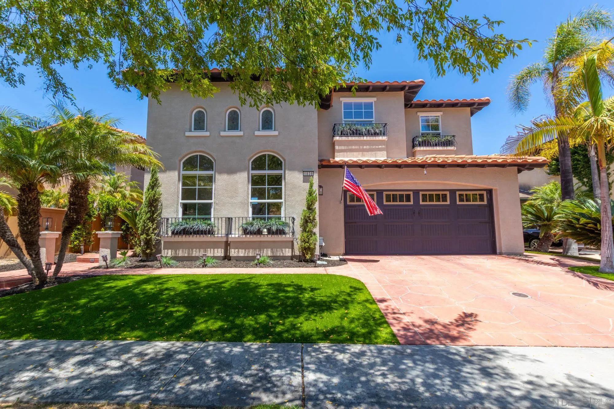 https://cdn.realtyfeed.com/cdn/127/260013987/2cc14871e9d5cba89ba0b23f54e9173a.webp