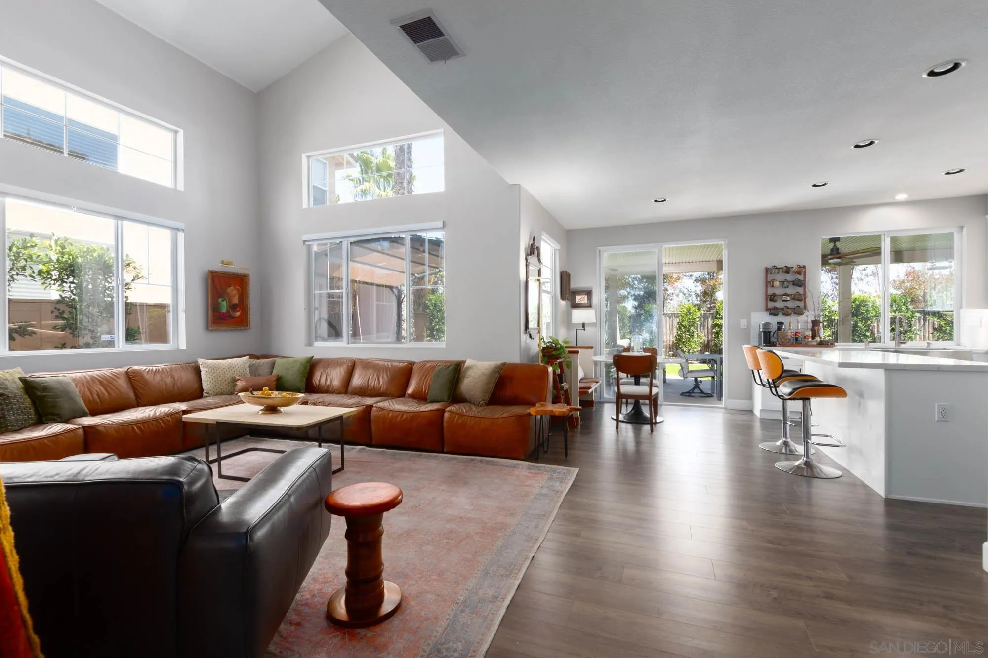 https://cdn.realtyfeed.com/cdn/127/260013987/47cf4d5dc905f8132b330a789646cec5.webp