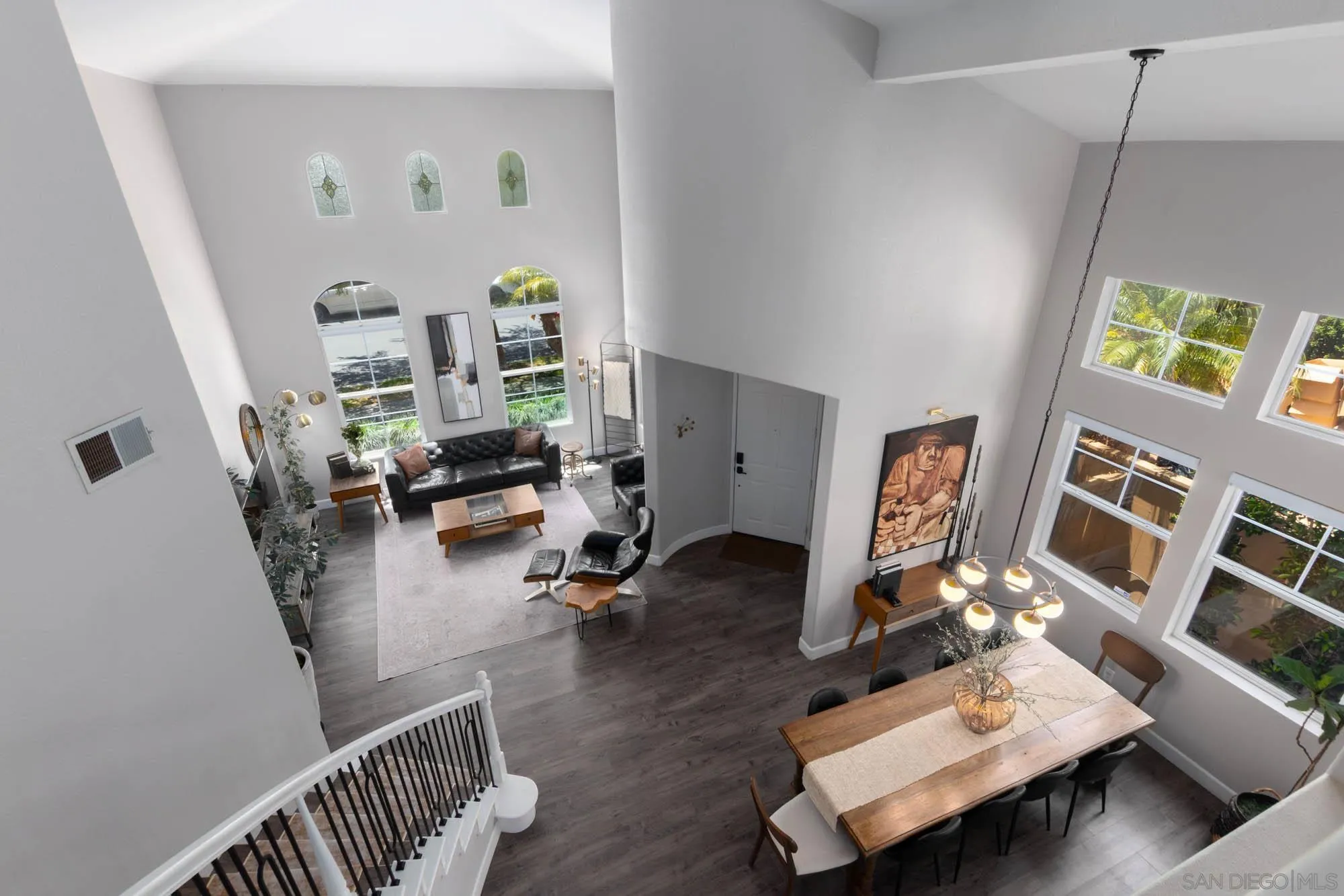 https://cdn.realtyfeed.com/cdn/127/260013987/76516b5612ba3a3a6601da63ac1b709f.webp